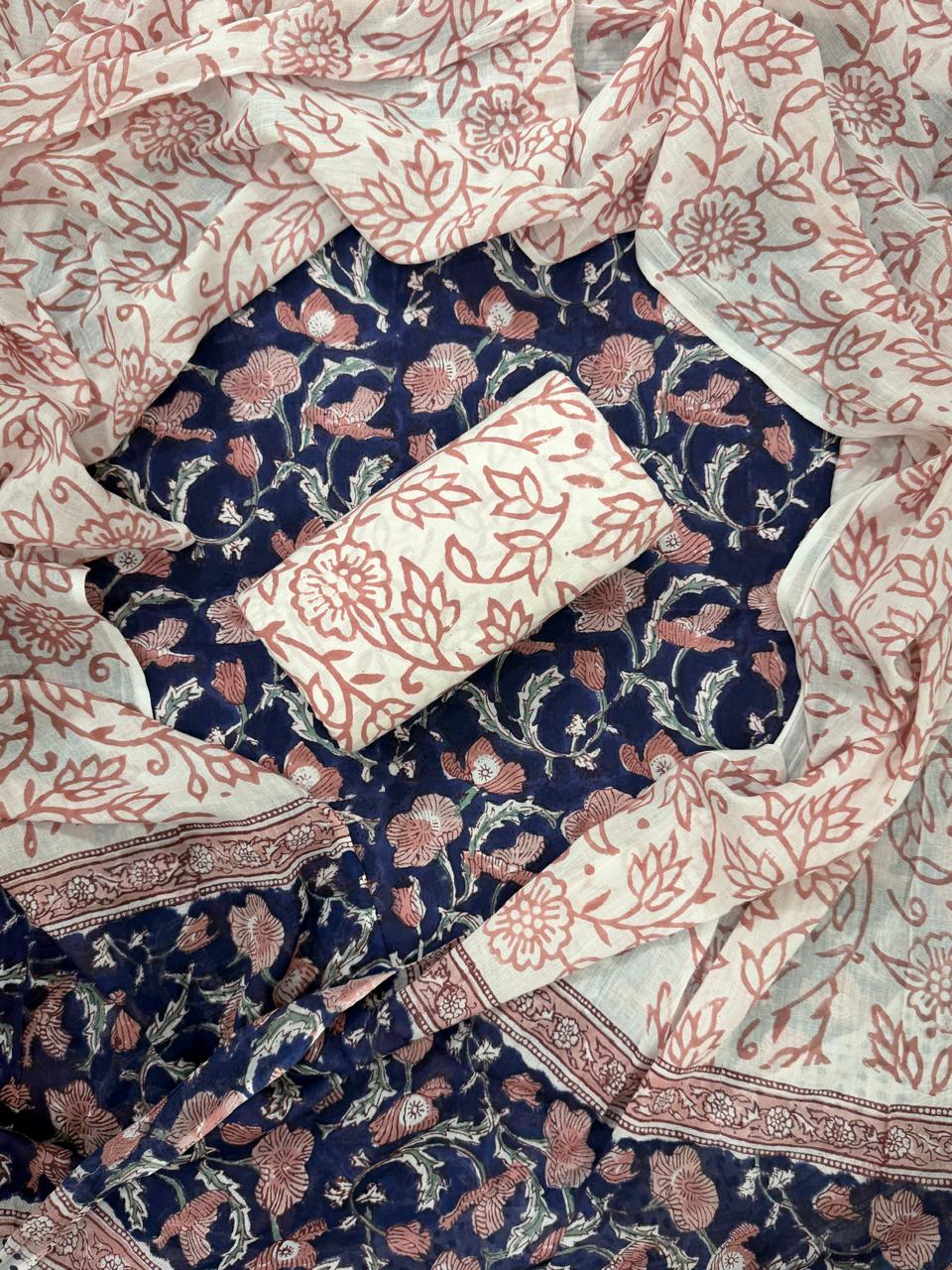 DESIGNER HAND BLOCK PRINT COTTON SUIT SET WITH MULMUL DUPATTA (MALYS302)