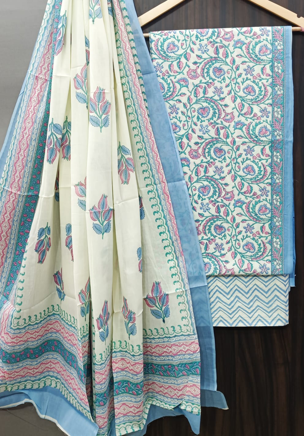 EXCLUSIVE HAND BLOCK PRINT PURE COTTON SUIT WITH COTTO MULMUL DUPATTA (MALYS231)