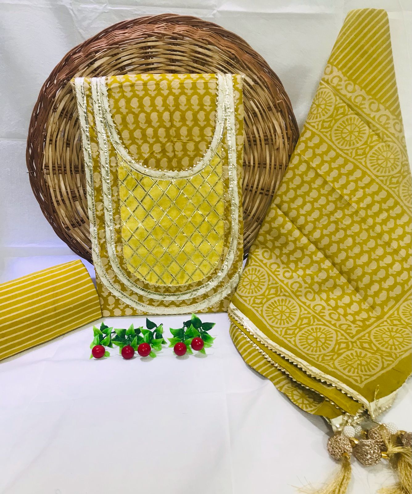 JAIPURI PRINTED COTTON NECK WORK SUITS WITH MULMUL DUPATTA (GOTAYS62)
