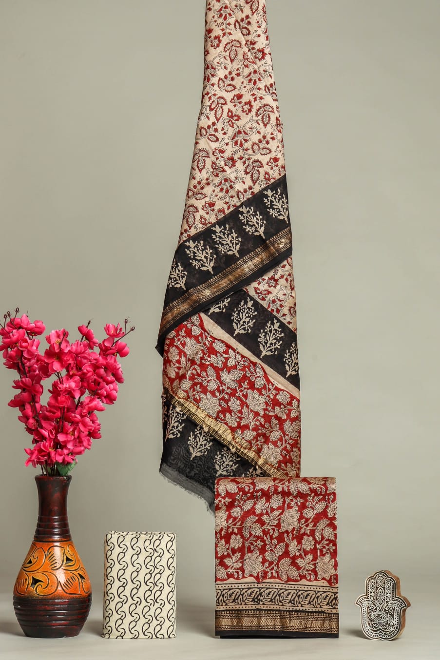 EXCLUSIVE HAND BLOCK PRINT MAHESHWARI SILK SUIT WITH MAHESHWARI SILK DUPPTA (MSLYS175)