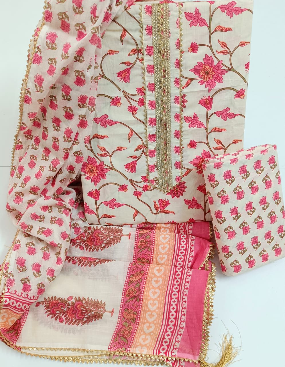 GOTA WORK SUIT SET WITH MULMUL DUPATTA (GOTAYS63)