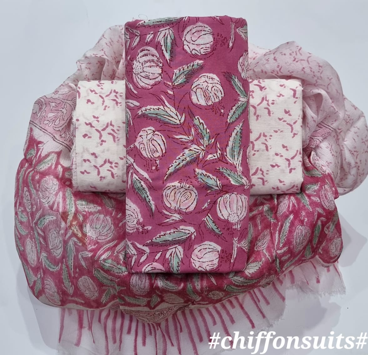 ELEGANT HAND PRINTED PURE COTTON SUIT WITH CHIFFION DUPTTA (PCHFYS130)