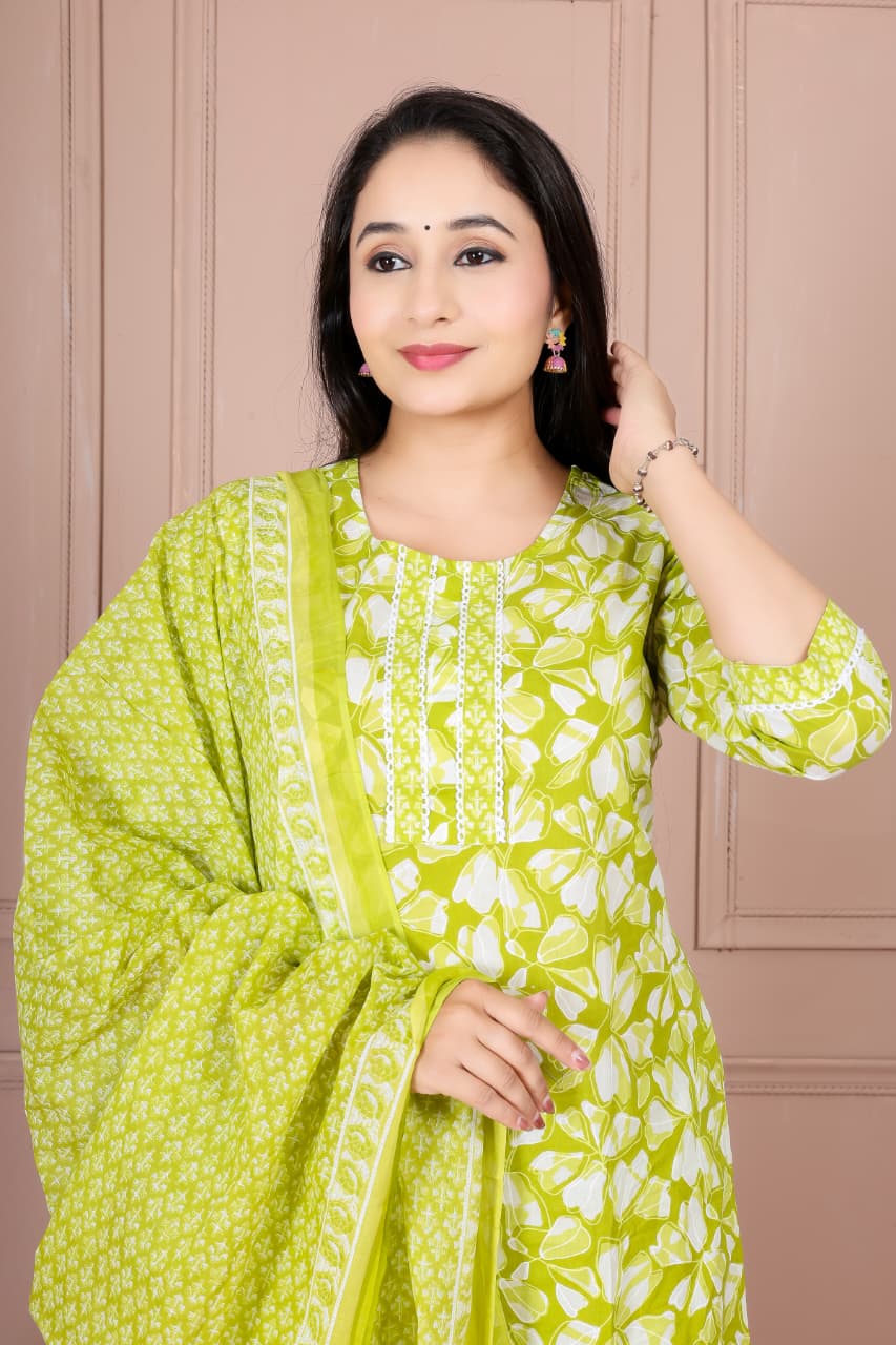 Flower print cotton suit with mulmul dupatta (CSSYS04)