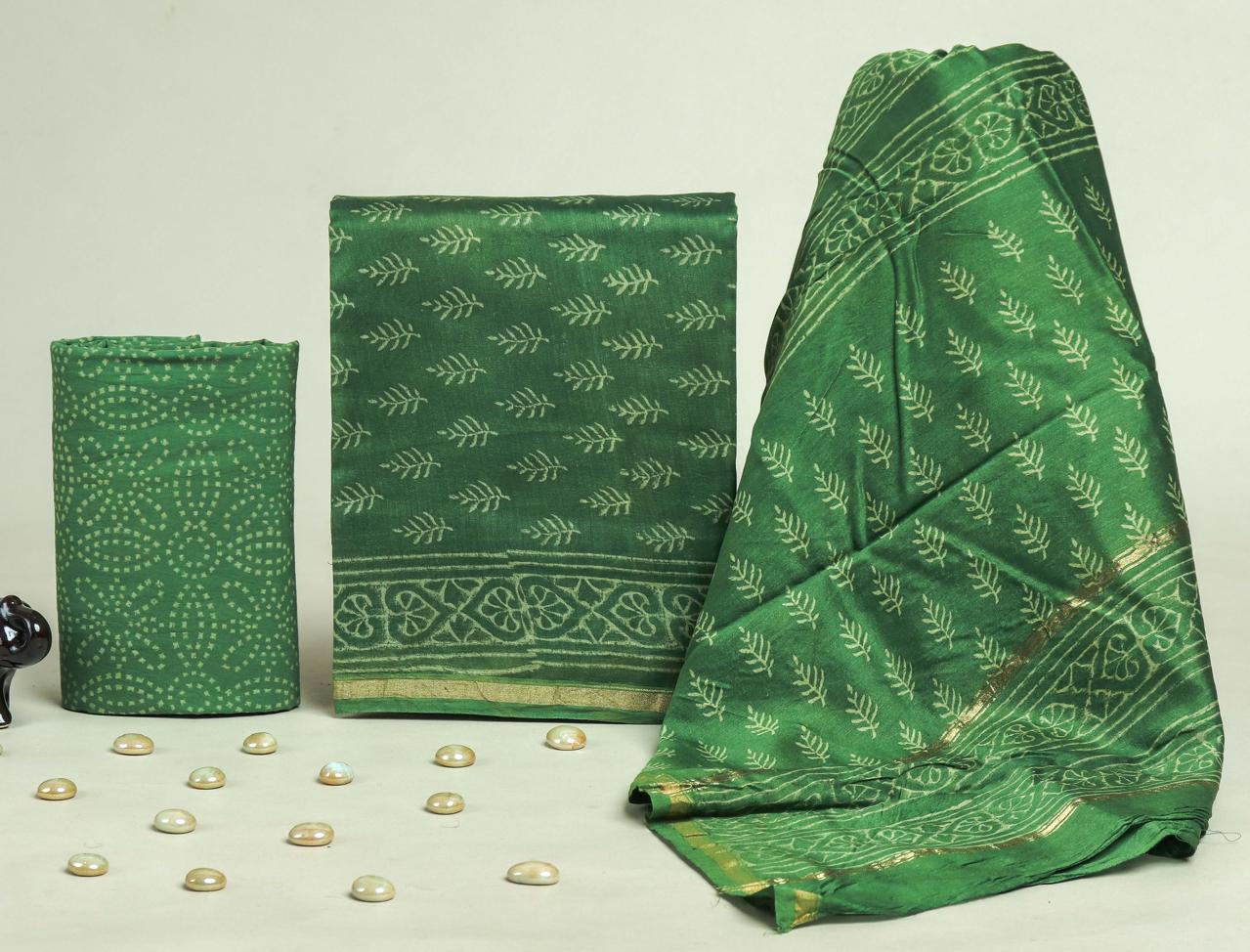 ELEGANT HAND PRINT CHANDERI SILK SUIT SET WITH CHANDERI DUPATTA (CHDYS230)