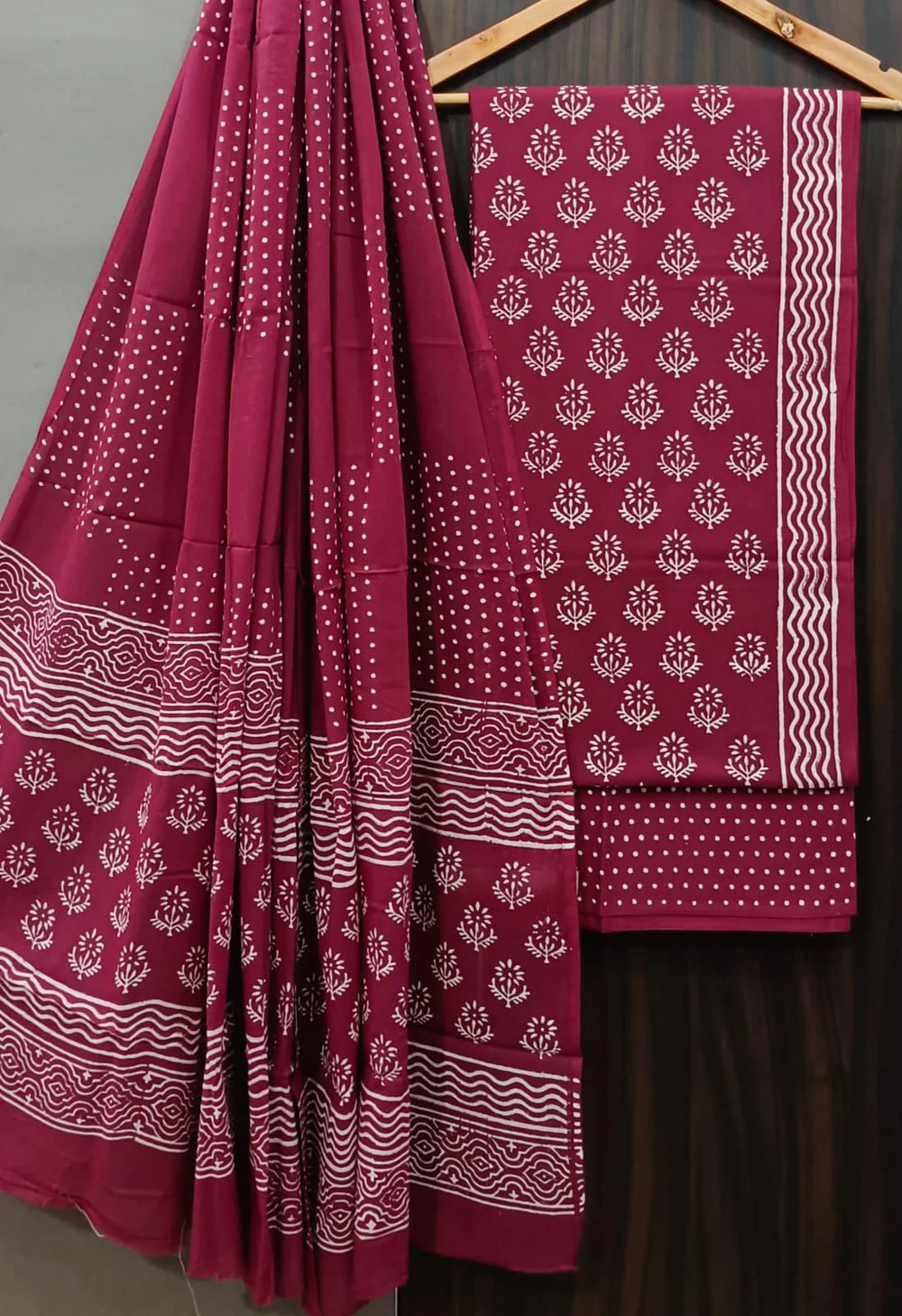 DESIGNER HAND BLOCK PRINT PURE COTTON SUIT WITH COTTON MULMUL DUPATTA (MALYS74)