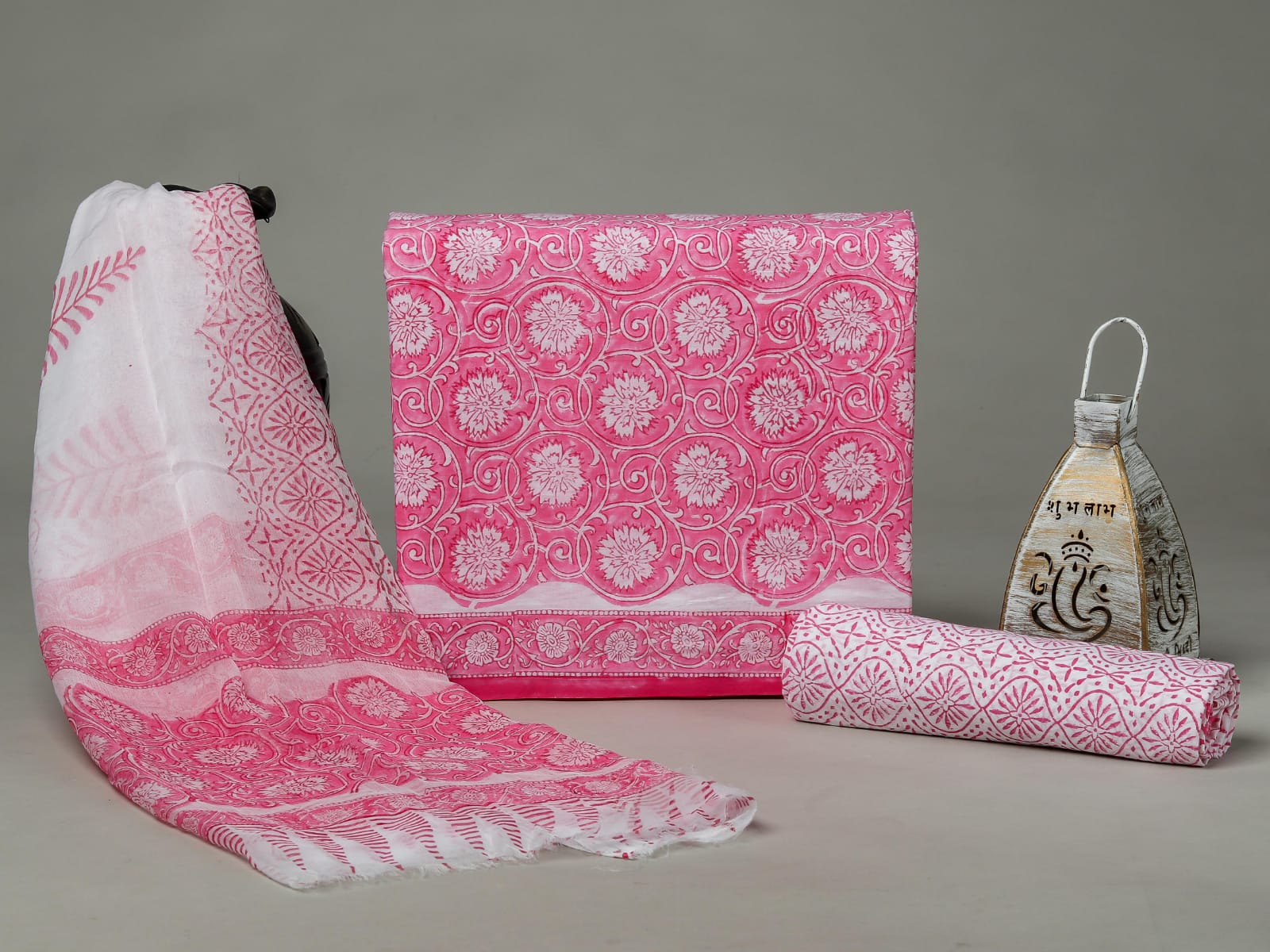 YUVI STYLE HAND PRINTED PURE COTTON SUIT WITH CHIFFION DUPTTA (PCHFYS128)