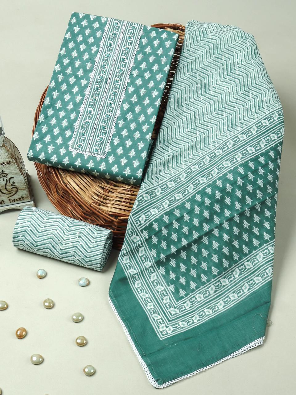 GOTA WORK SUIT SET WITH MULMUL DUPATTA (GOTAYS69)