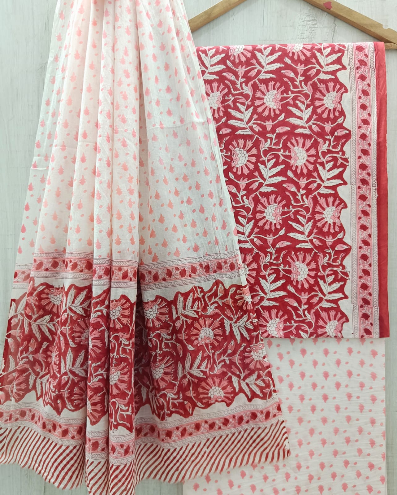 DESIGNER HAND BLOCK INDIGO PRINT PURE COTTON SUIT WITH COTTON MULMUL DUPATTA (MALYS40)