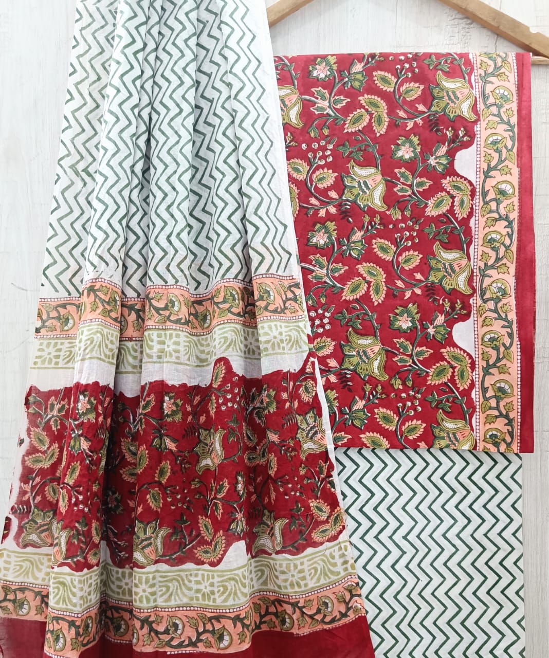 EXCLUSIVE HAND BLOCK PRINT PURE COTTON SUIT WITH COTTO MULMUL DUPATTA (MALYS269)