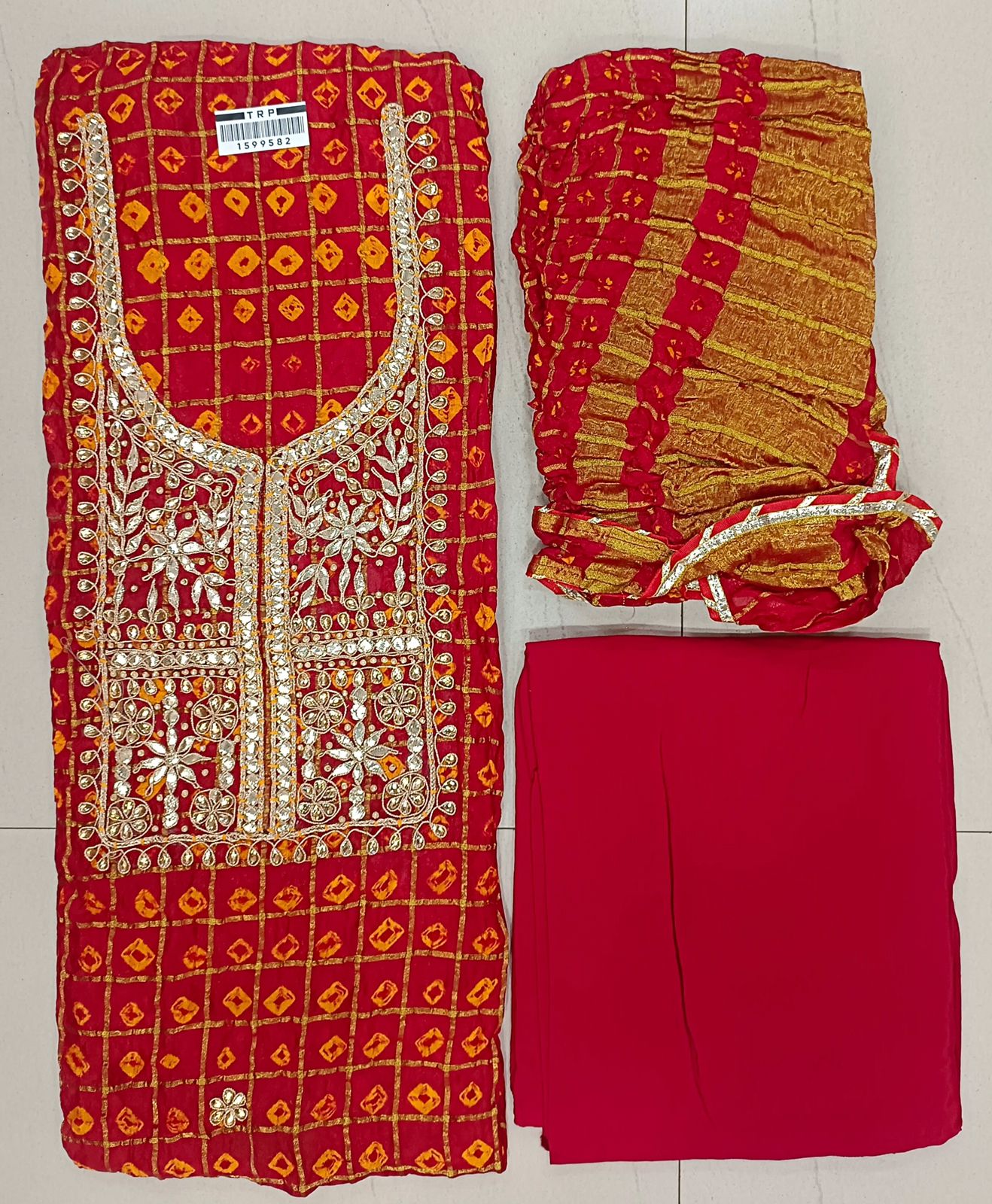 Exclusive Tapeta Silk Suit With Multi Colour Bandhani Dupatta (TSMB41)
