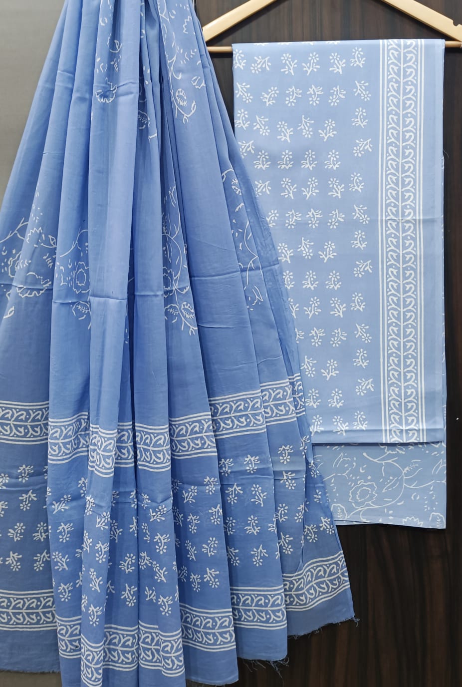 EXCLUSIVE HAND BLOCK PRINT PURE COTTON SUIT WITH COTTO MULMUL DUPATTA (MALYS126)