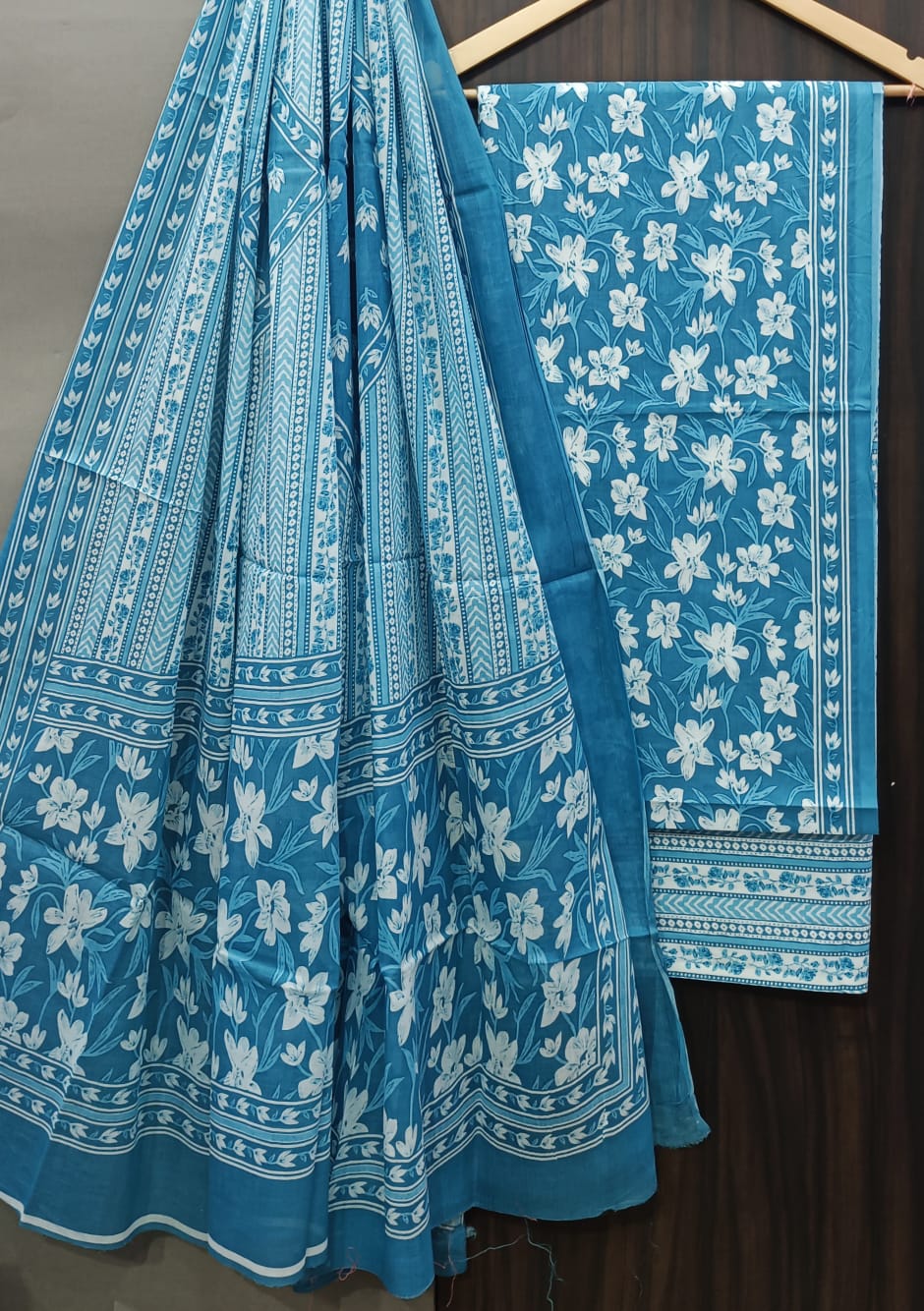 DESIGNER HAND BLOCK PRINT COTTON SUIT SET WITH MULMUL DUPATTA (MALYS320)
