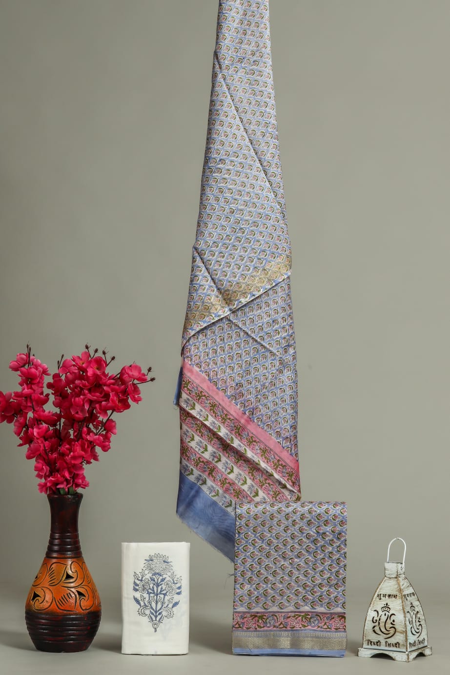 ELEGANT HAND PRINTED MAHESHWARI SILK SUIT WITH MAHESHWARI SILK DUPTTA (MSLYS198)