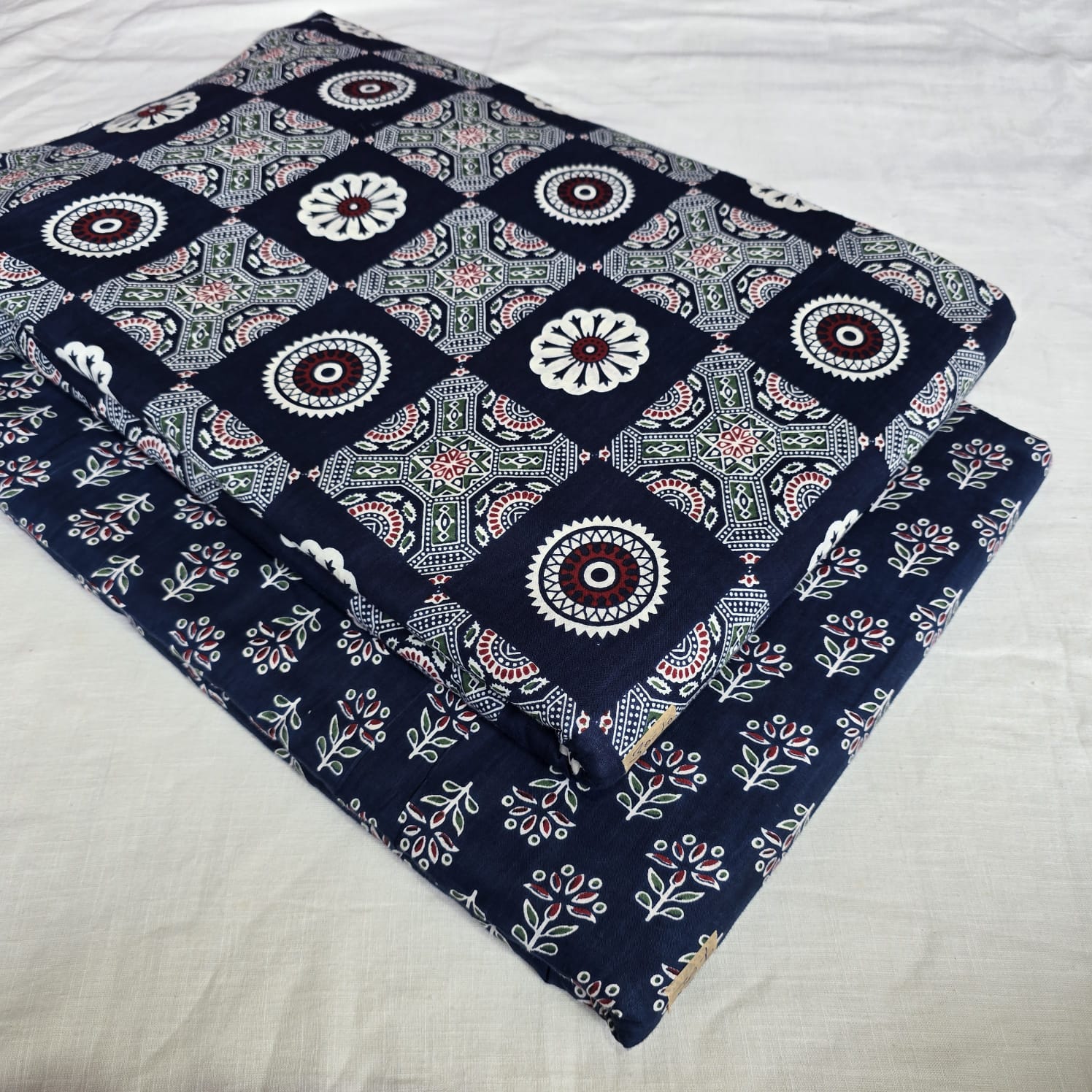 TRADITIONAL HAND BLOCK PRINT COTTON TOP AND BOTTOM SET (2PCYS125)