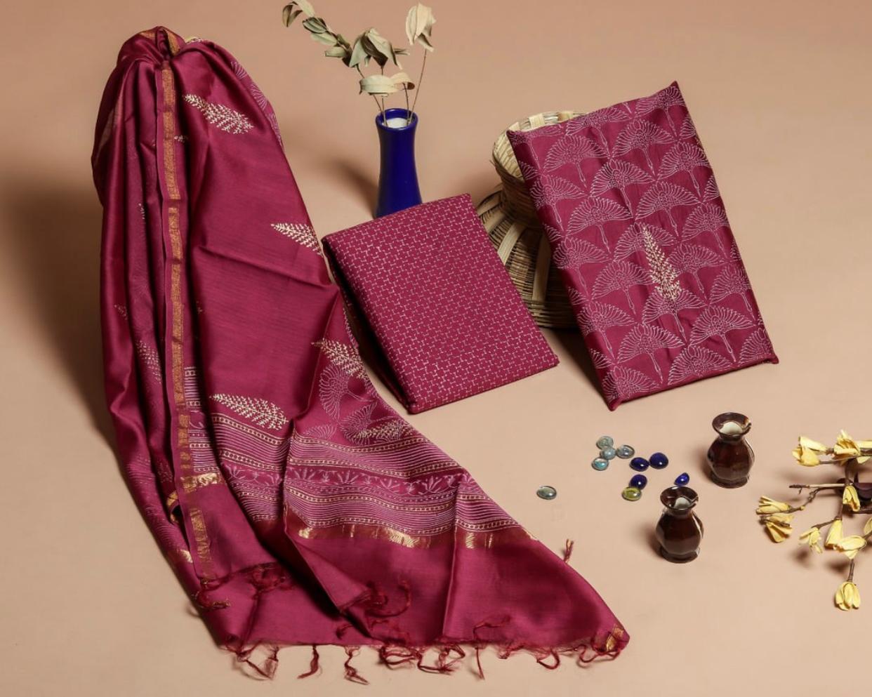 TRADITIONAL HAND BLOCK CHANDERI SILK SUIT SET WITH CHANDERI DUPATTA(CHDYS155)