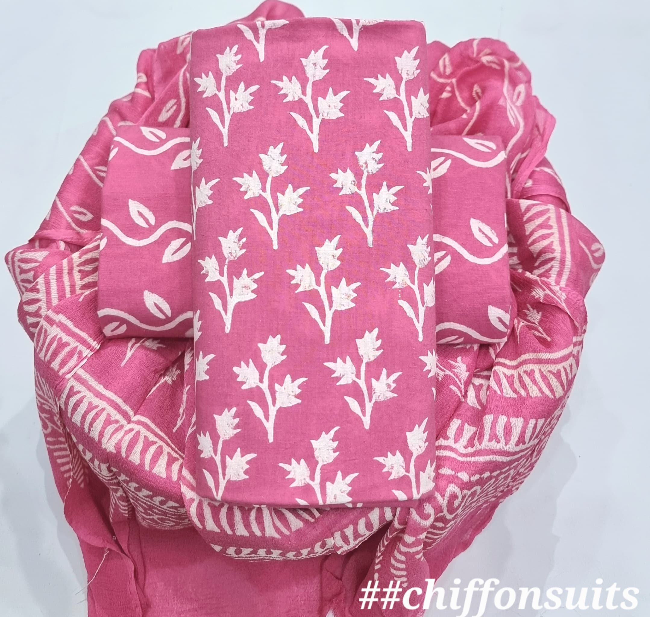 DESIGNER PURE COTTON SUIT WITH CHIFFON DUPATTA (PCHFYS134)