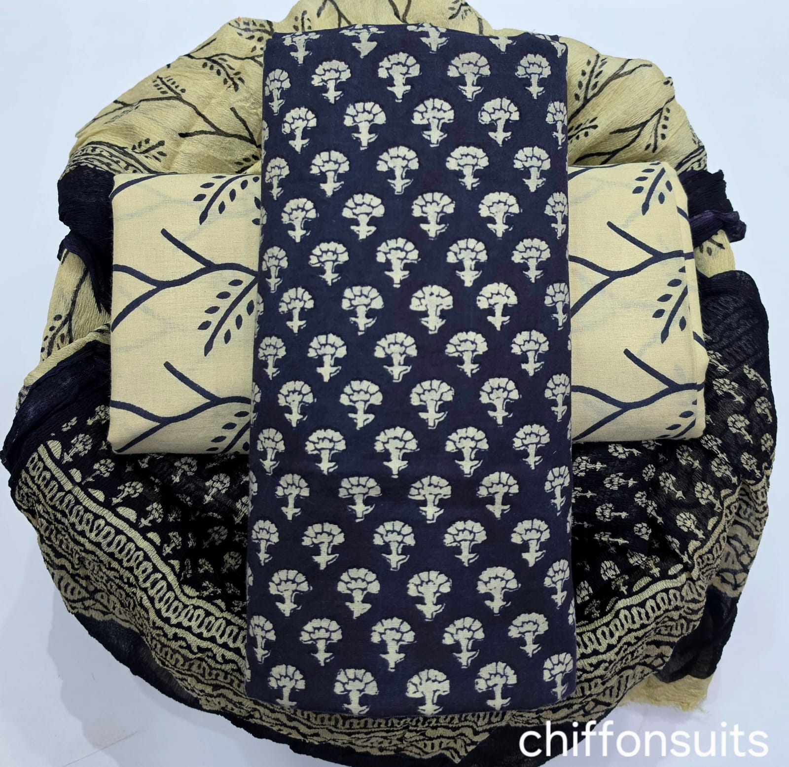 DESIGNER HAND BLOCK PRINT PURE COTTON SUIT WITH CHIFFON DUPATTA (PCHFYS141)