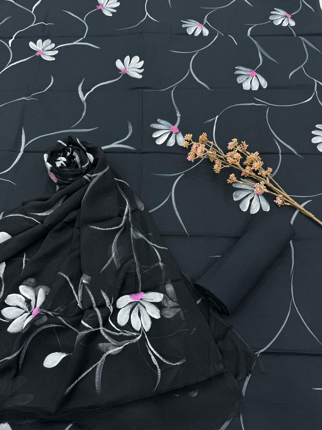 DESIGNER HAND BLOCK PRINT PURE COTTON SUIT WITH CHIFFON DUPATTA (PCHFYS137)