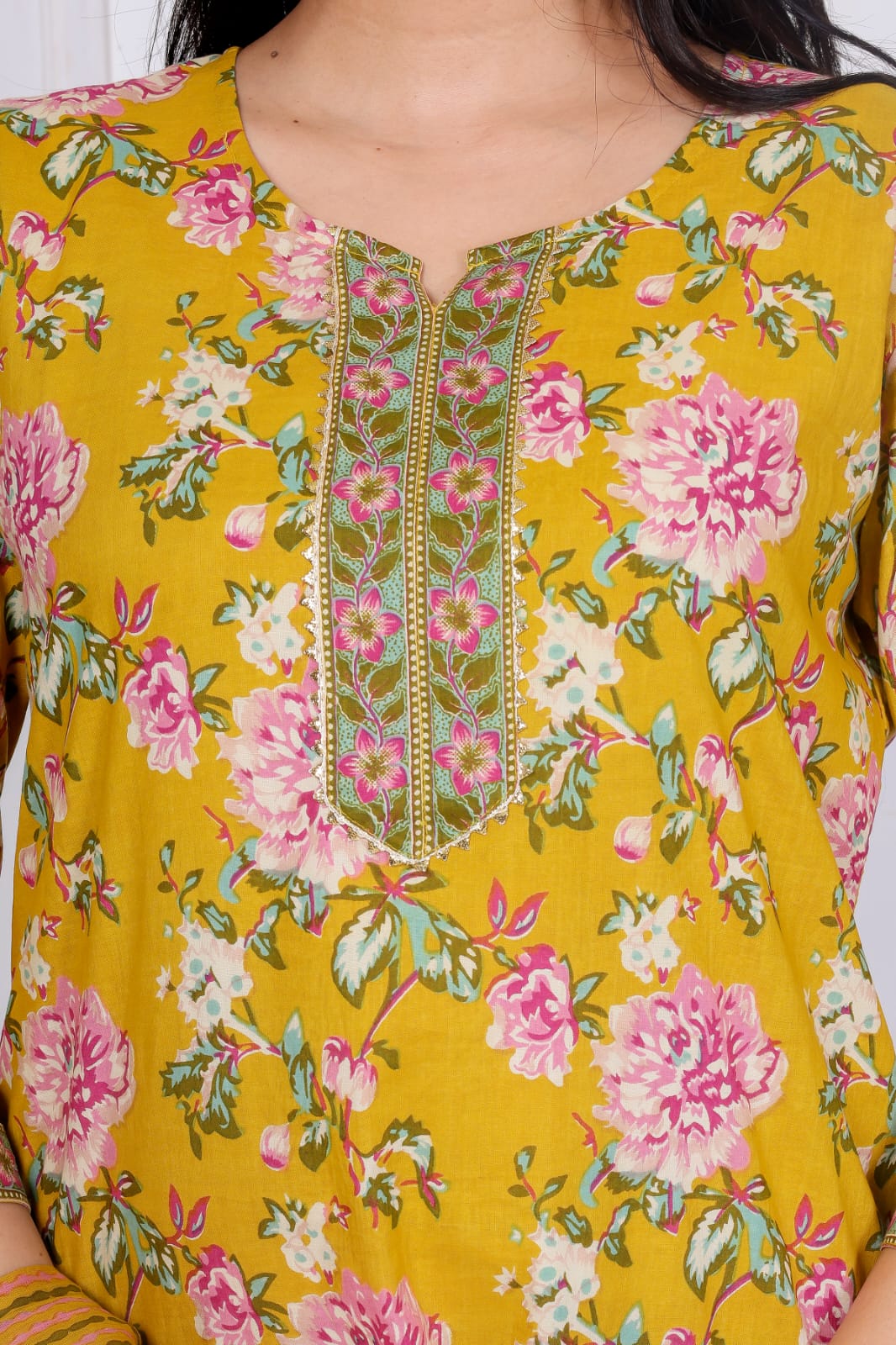 Flower Print cotton suit with mulmul dupatta( CSSYS02)
