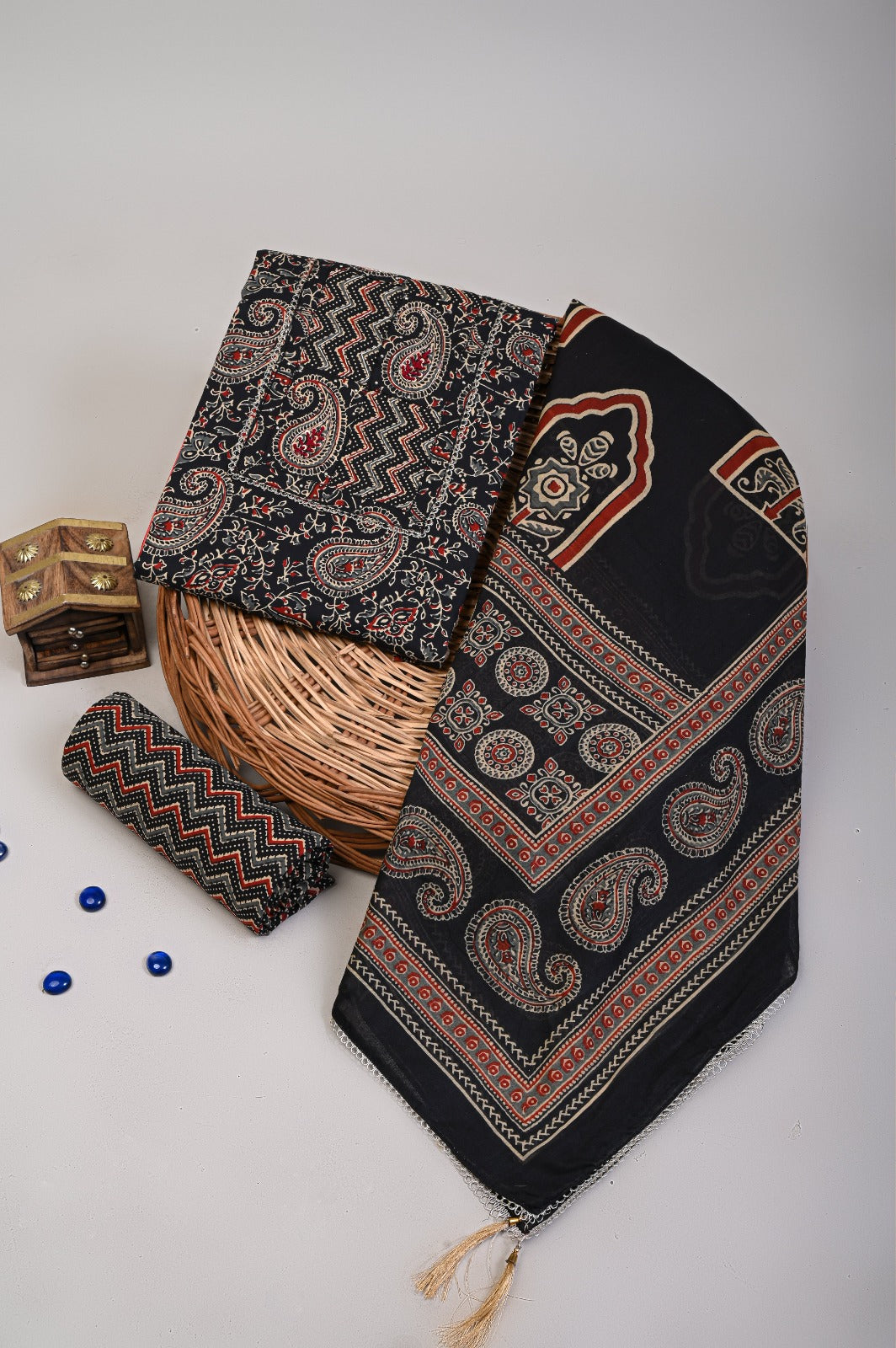 Sanganeri print cotton suit material with cotton dupatta Hand work (GOTAYS97)