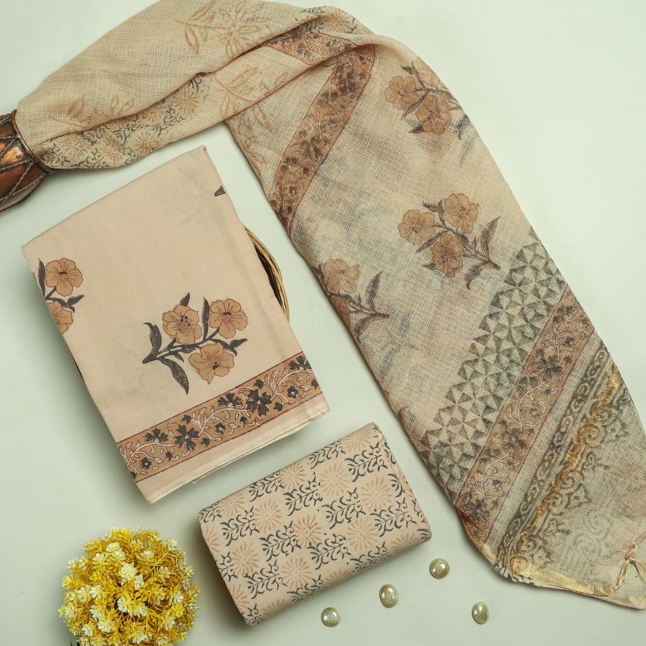 DESIGNER HAND BLOCK PRINT PURE COTTON SUIT MATERIAL WITH KOTA DORIA DUPATTA (3CKDYS43)