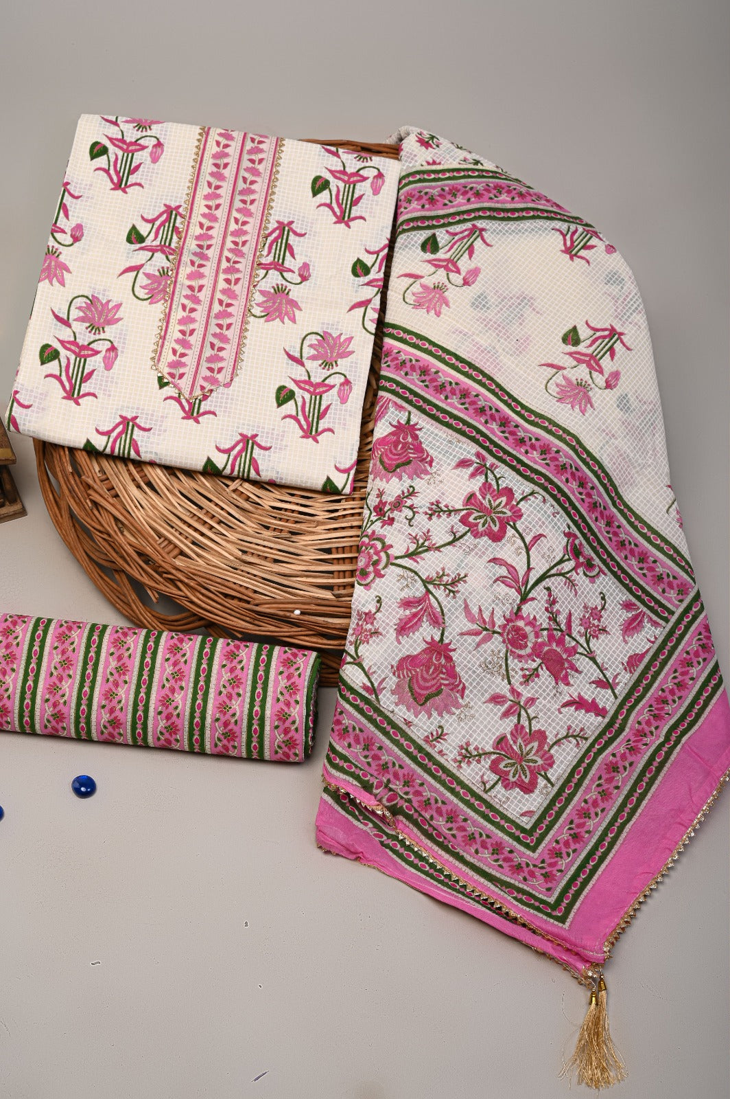 GOTA WORK SUIT SET WITH  MULMUL DUPATTA (GOTAYS63)
