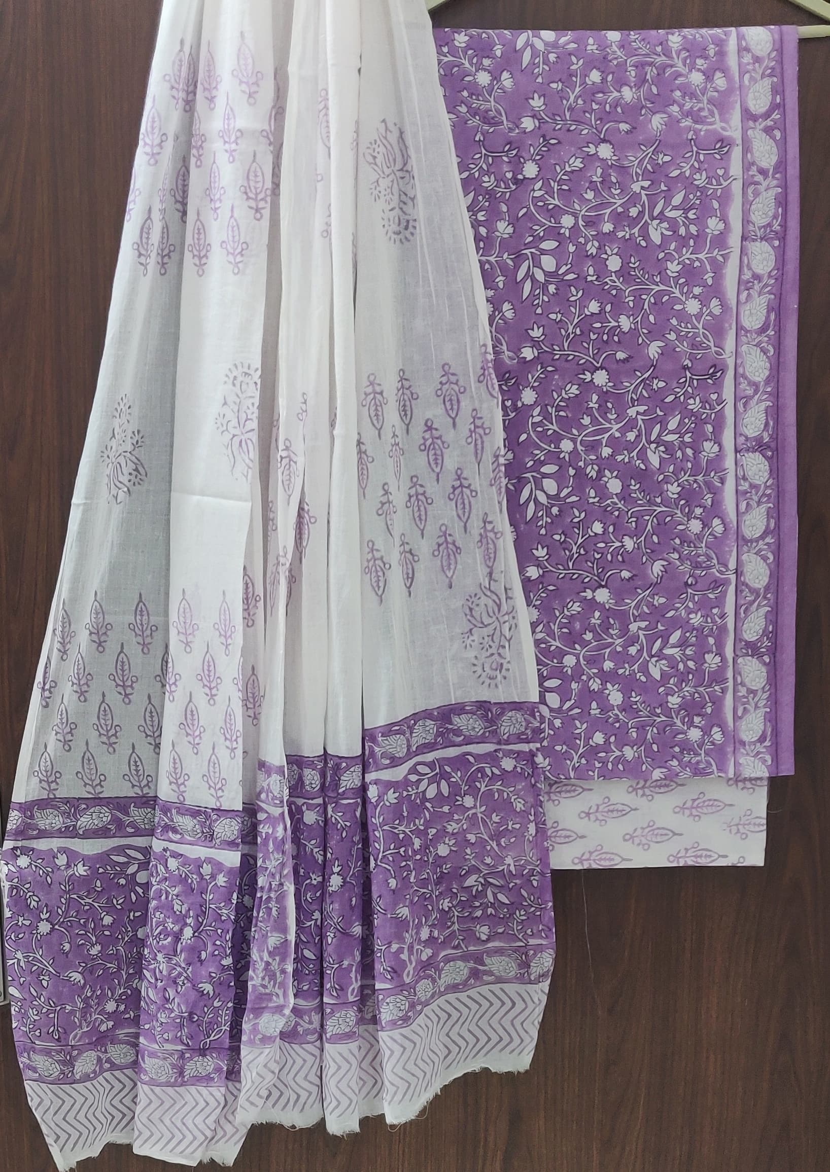 EXCLUSIVE HAND BLOCK PRINT PURE COTTON SUIT WITH COTTO MMUL DUPATTA (MALYS153)