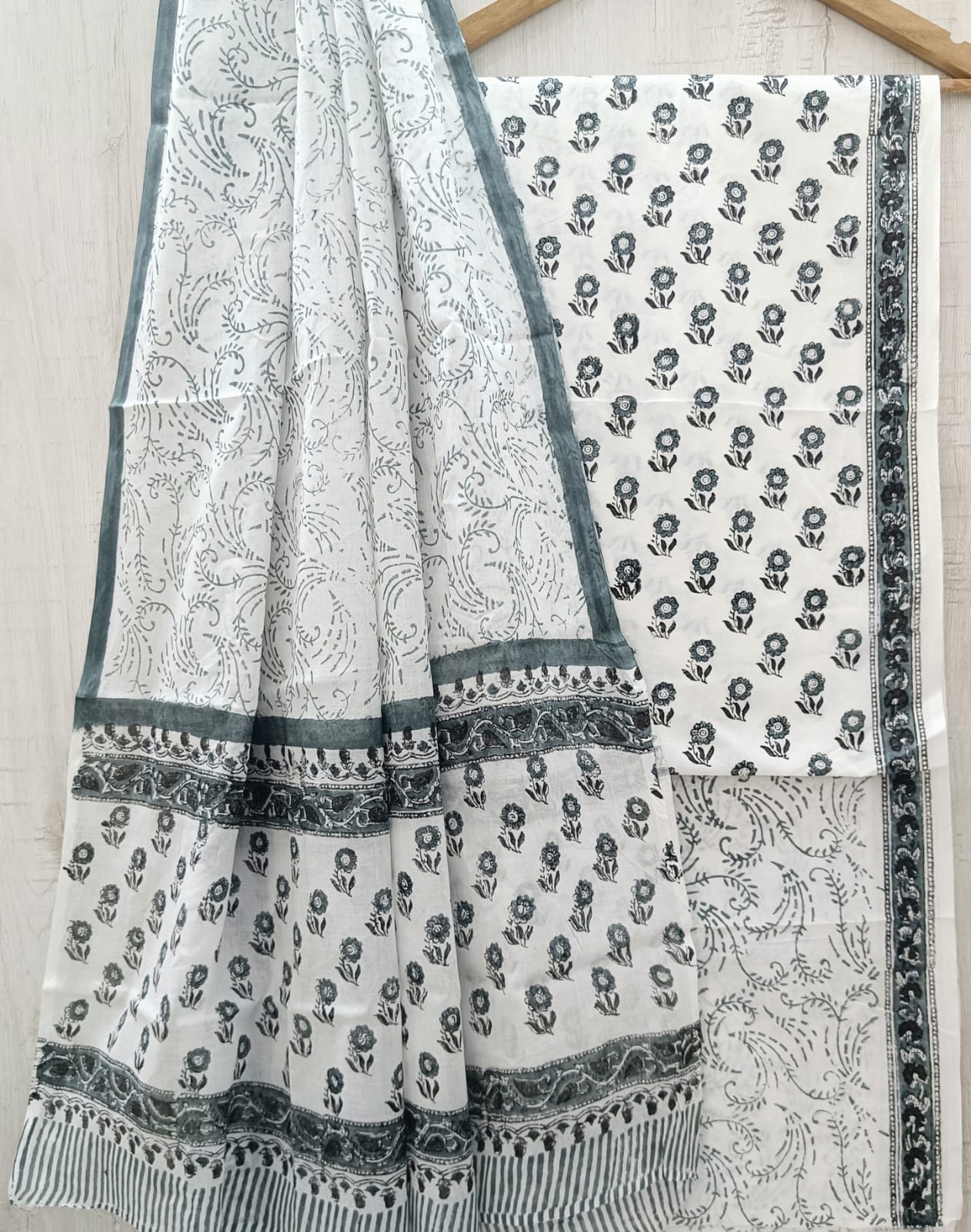 EXCLUSIVE HAND BLOCK PRINT PURE COTTON SUIT WITH COTTO MULMUL DUPATTA (MALYS208)