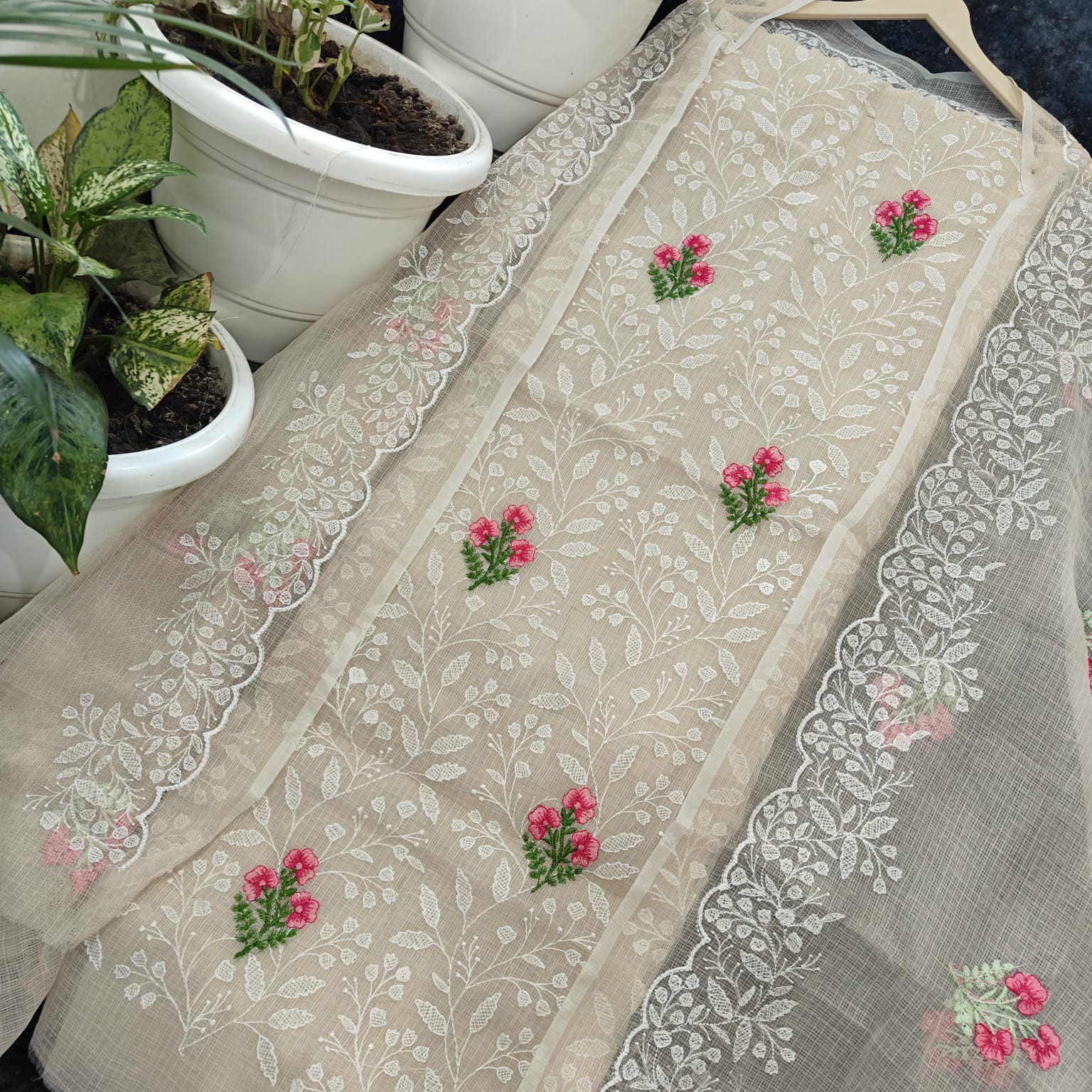 YUVI STYLE BEIGE KOTA DORIYA TOP AND DUPTTA SUIT SET (FKDYS83)