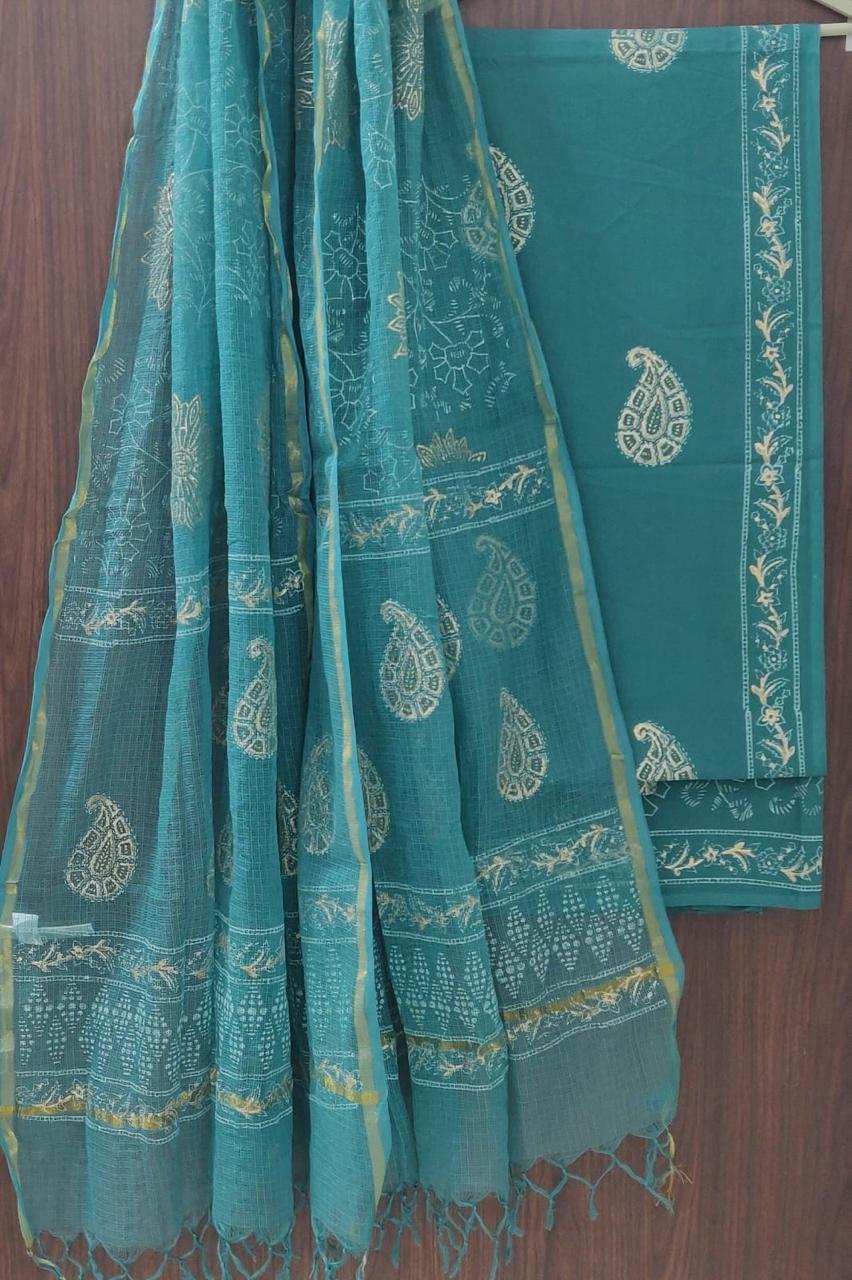 FLORAL HAND BLOCK PRINT PURE COTTON SUIT WITH DORIA DUPATTA(3CKDYS149)