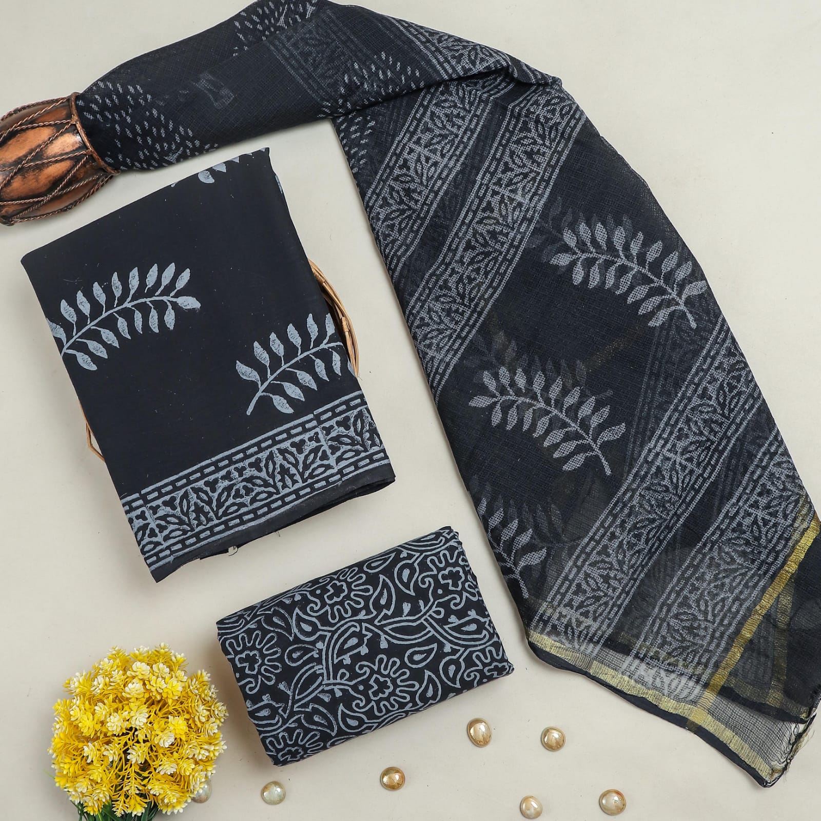 EXCLUSIVE HAND BLOCK PRINT PURE COTTON SUIT WITH KOTA DORIYA DUPTTA (3CKDYS116)
