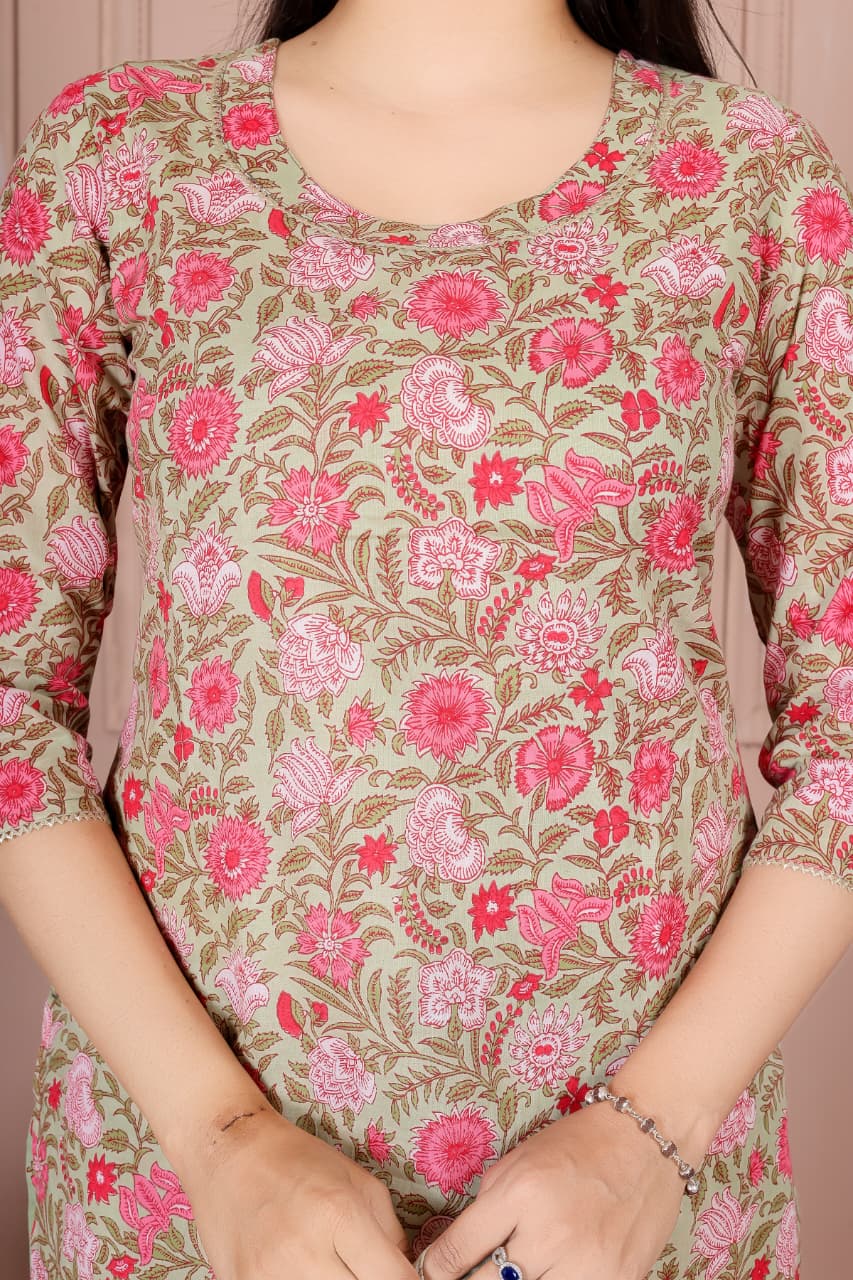 Flower print cotton suit with mulmul dupatta (CSSYS016)