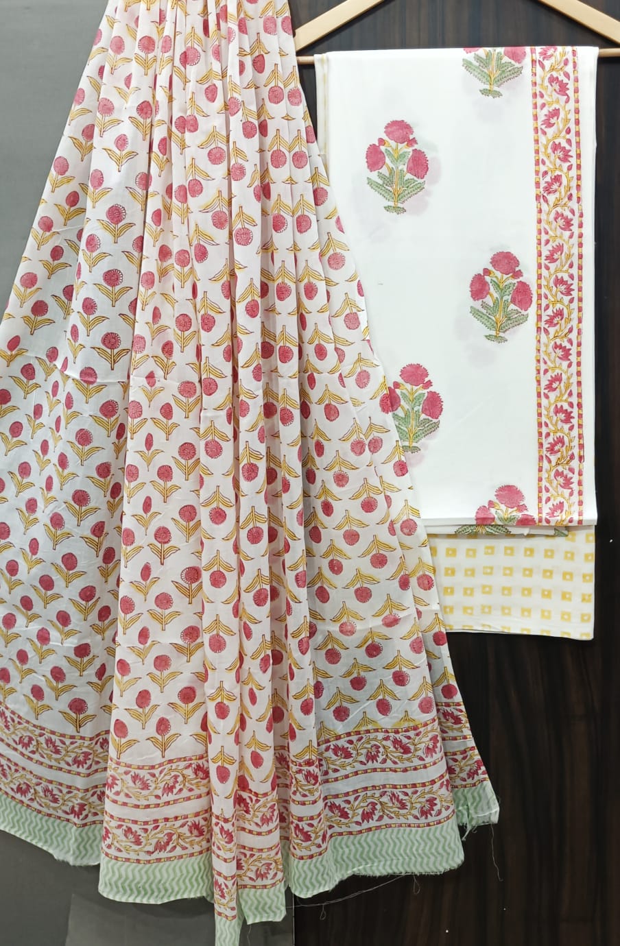 DESIGNER HAND BLOCK PRINT PURE COTTON SUIT WITH COTTON MULMUL DUPATTA(MALYS324)