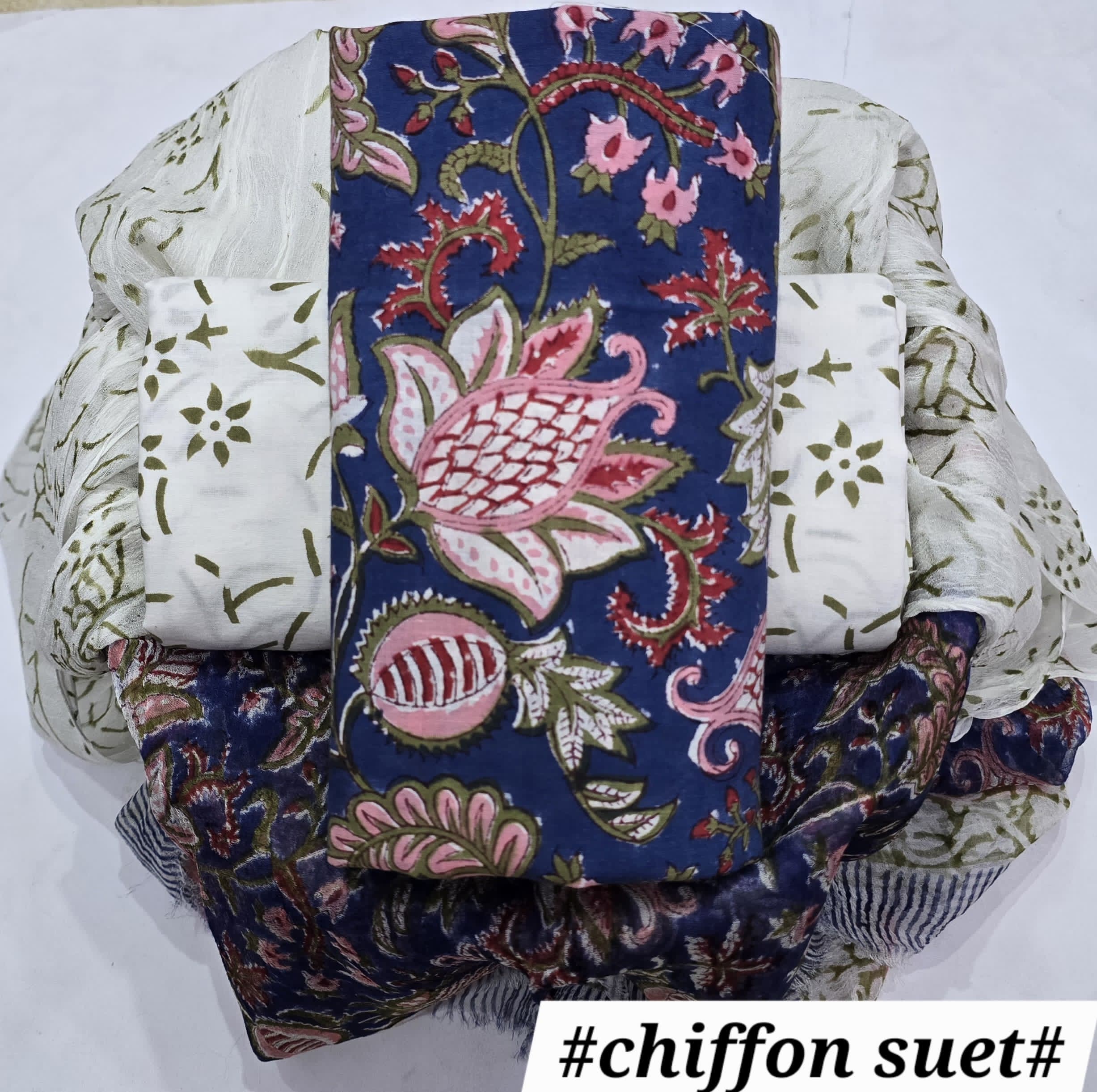 DESIGNER HAND BLOCK PRINT PURE COTTON SUIT WITH CHIFFON DUPATTA (PCHFYS166)