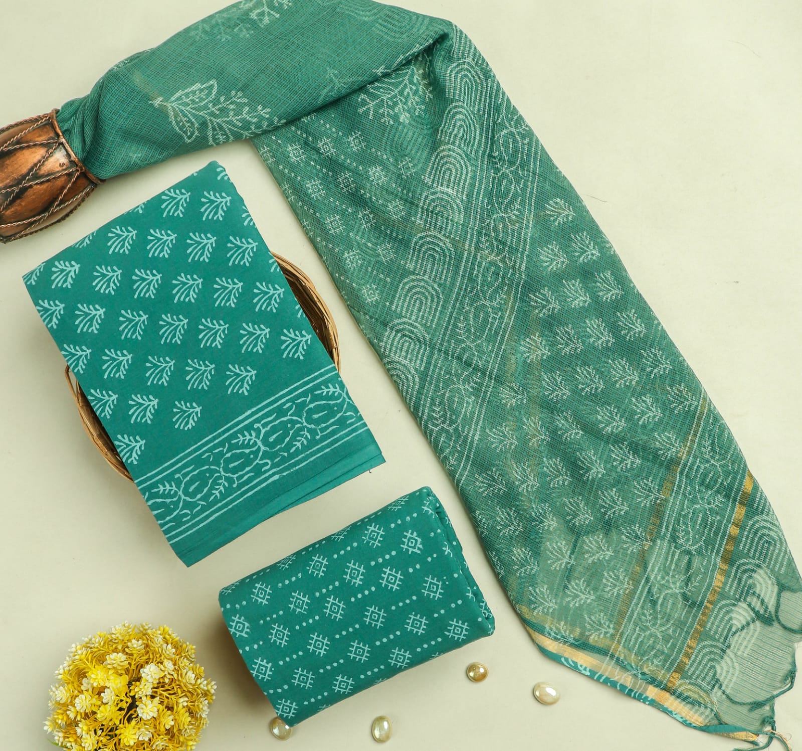 DESIGNER HAND BLOCK PRINT PURE COTTON SUIT MATERIAL WITH KOTA DORIA DUPATTA (3CKDYS63)