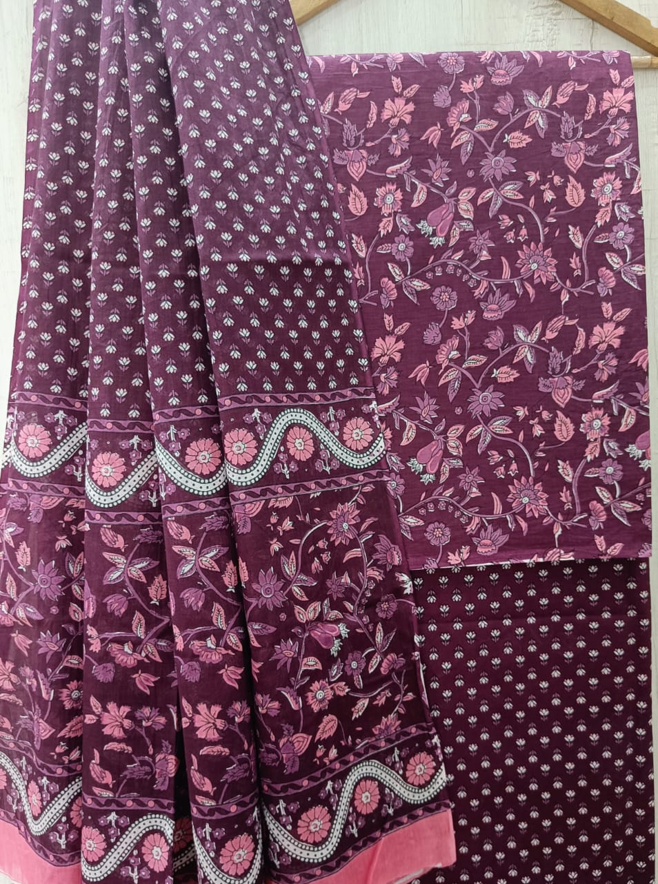 EXCLUSIVE HAND BLOCK PRINT PURE COTTON SUIT WITH COTTO MULMUL DUPATTA (MALYS133)