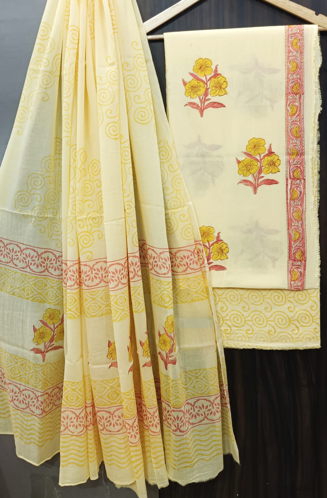 DESIGNER HAND BLOCK PRINT PURE COTTON SUIT WITH COTTON MULMUL DUPATTA(MALYS322)