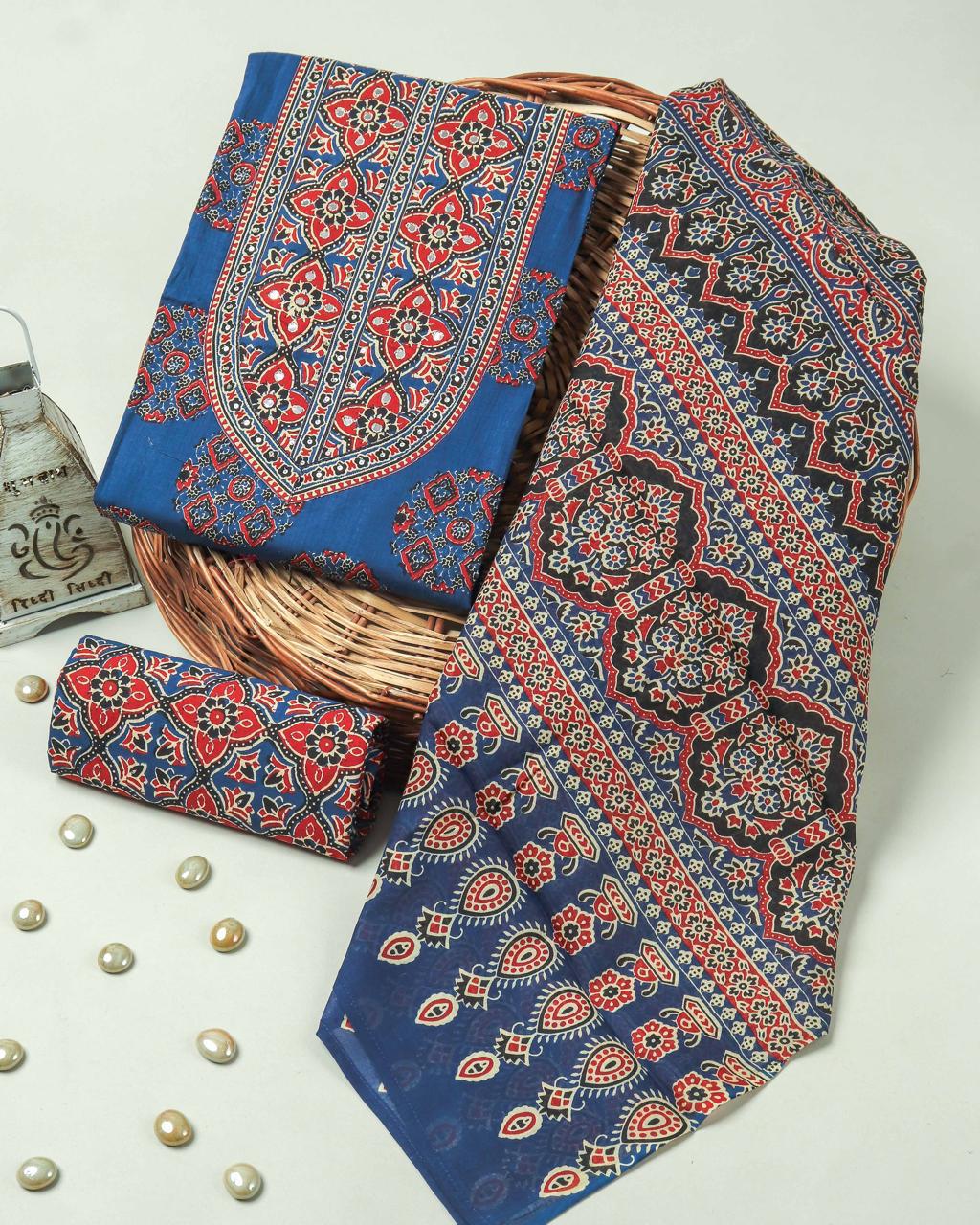 GOTA WORK SUIT SET WITH  MULMUL DUPATTA (GOTAYS69)