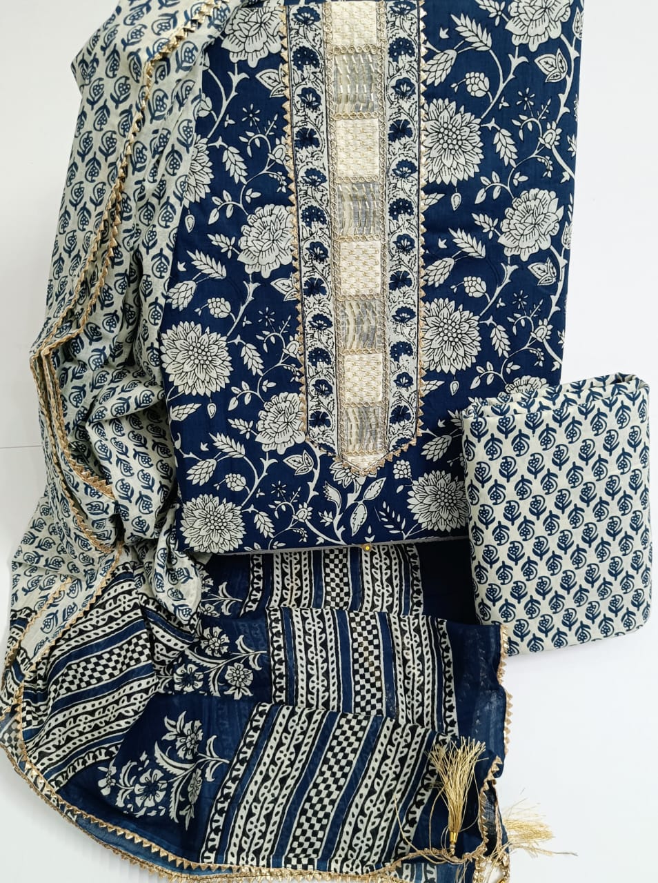 SANGANERI PRINT COTTON SUIT MATERIAL WITH COTTON DUPATTA HAND WORK (GOTAYS160)