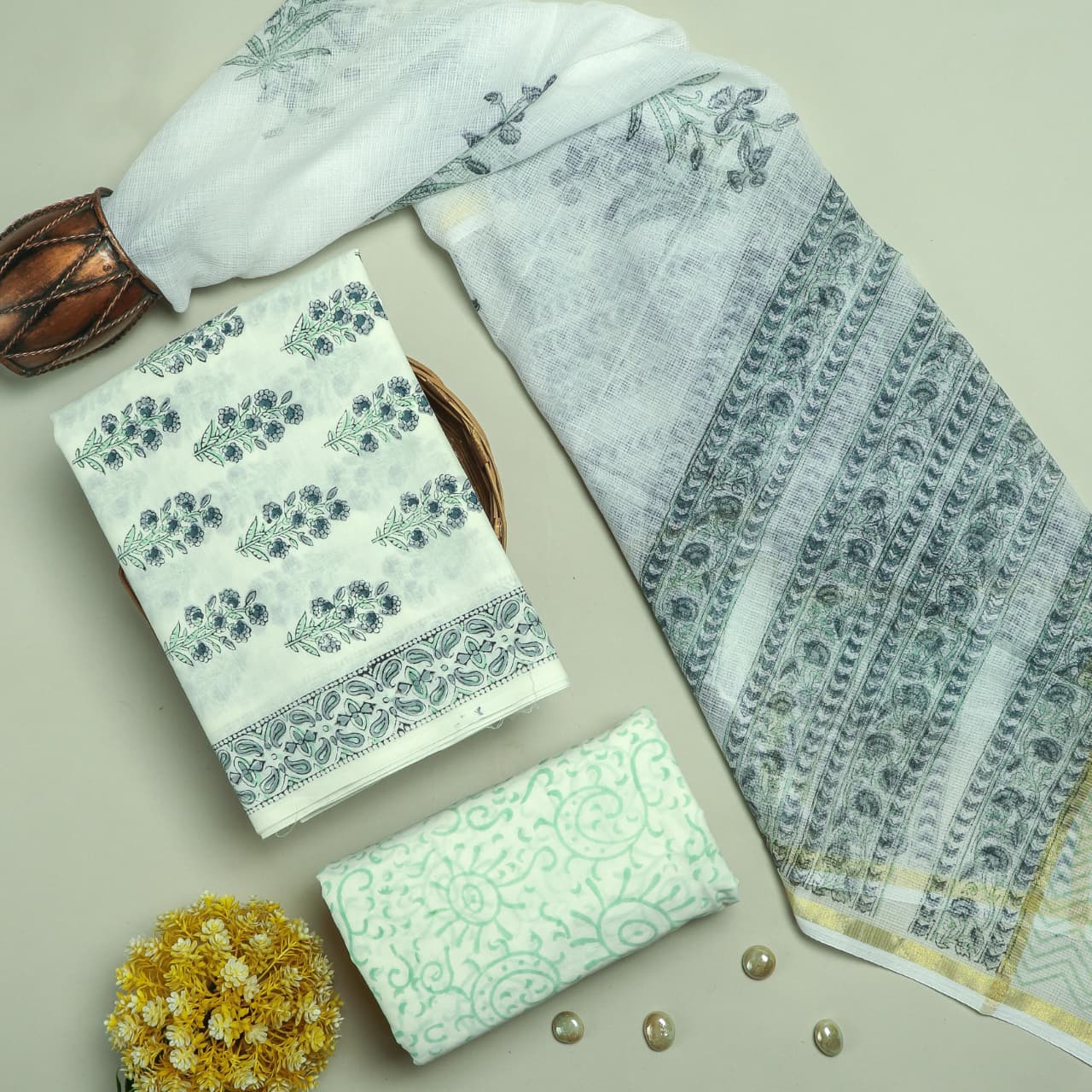 TRADITIONAL HAND BLOCK PRINT PURE COTTON SUIT WITH DORIA DUPATTA(3CKDYS144)