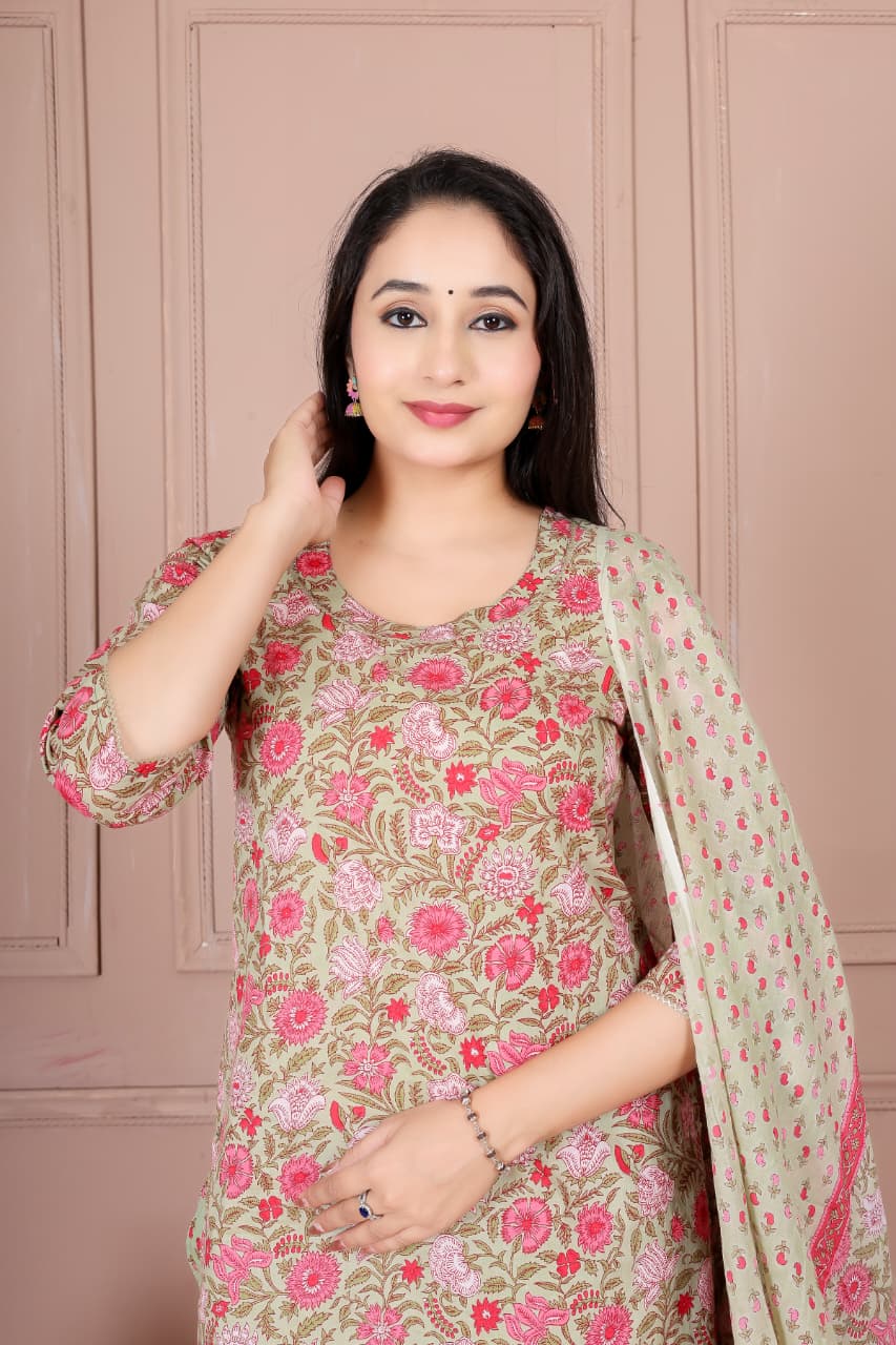Flower print cotton suit with mulmul dupatta (CSSYS016)