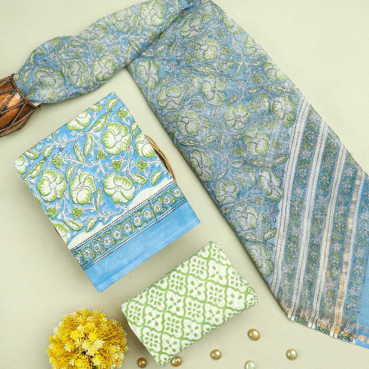 FLORAL HAND BLOCK PRINT PURE COTTON SUIT WITH DORIA DUPATTA(3CKDYS146)