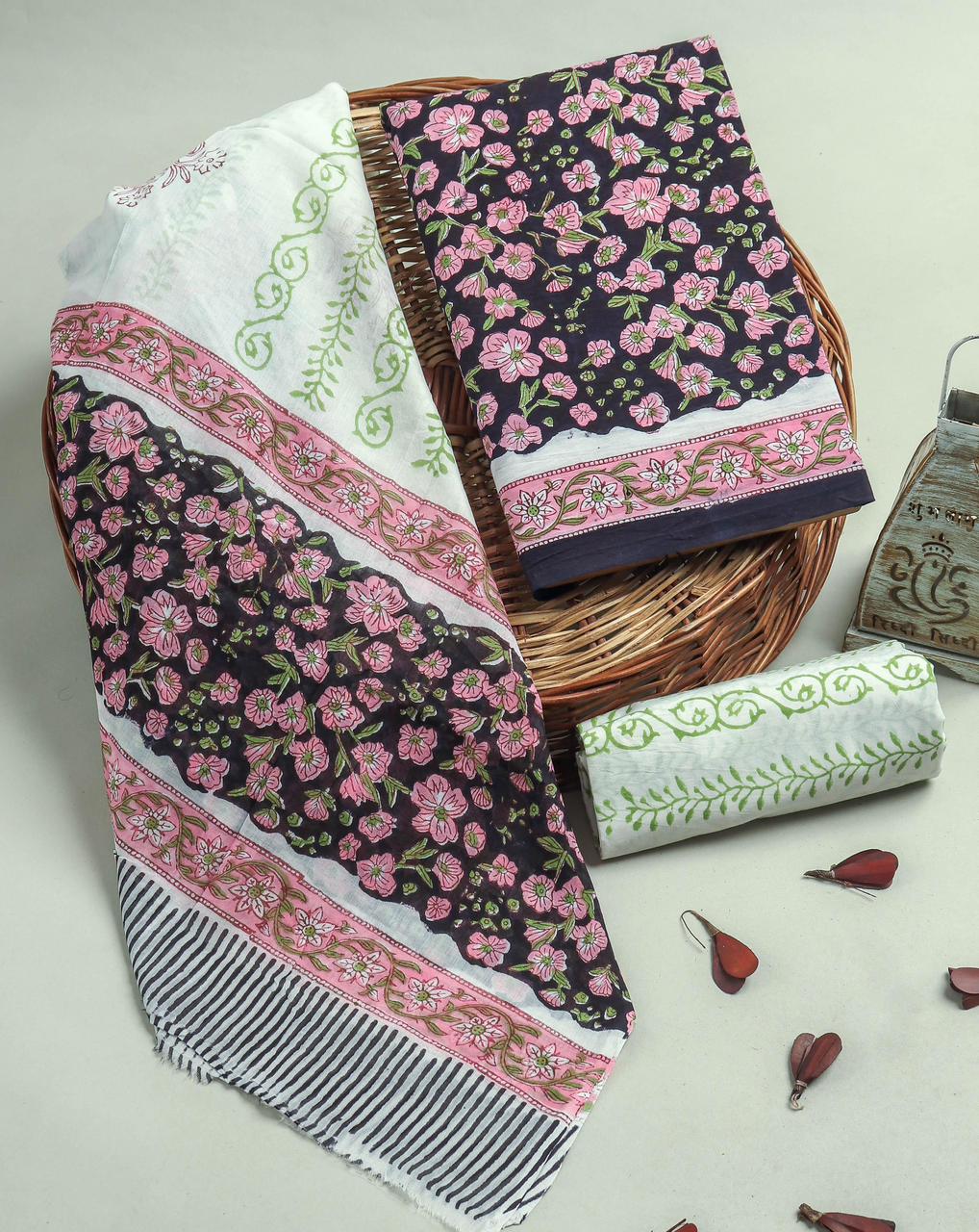 DESIGNER HAND BLOCK PRINT PURE COTTON SUIT WITH COTTON MULMUL DUPATTA (MALYS93)