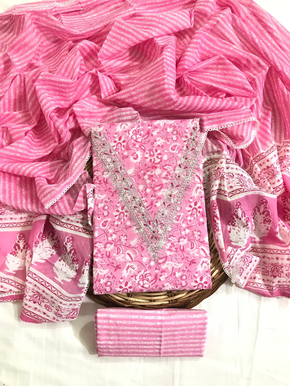 SANGANERI PRINT COTTON SUIT MATERIAL WITH  MULMUL DUPATTA HAND WORK (GOTAYS110)