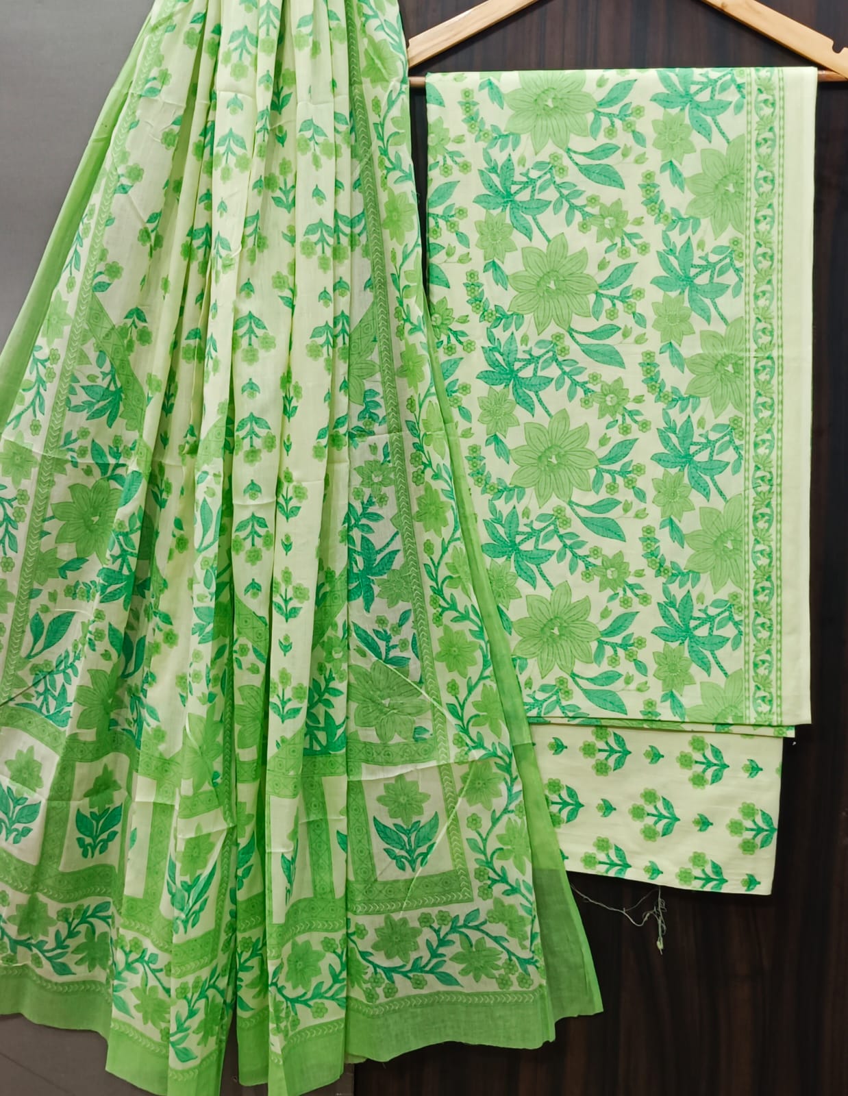 DESIGNER HAND BLOCK PRINT PURE COTTON SUIT WITH COTTON MULMUL DUPATTA (MALYS75)