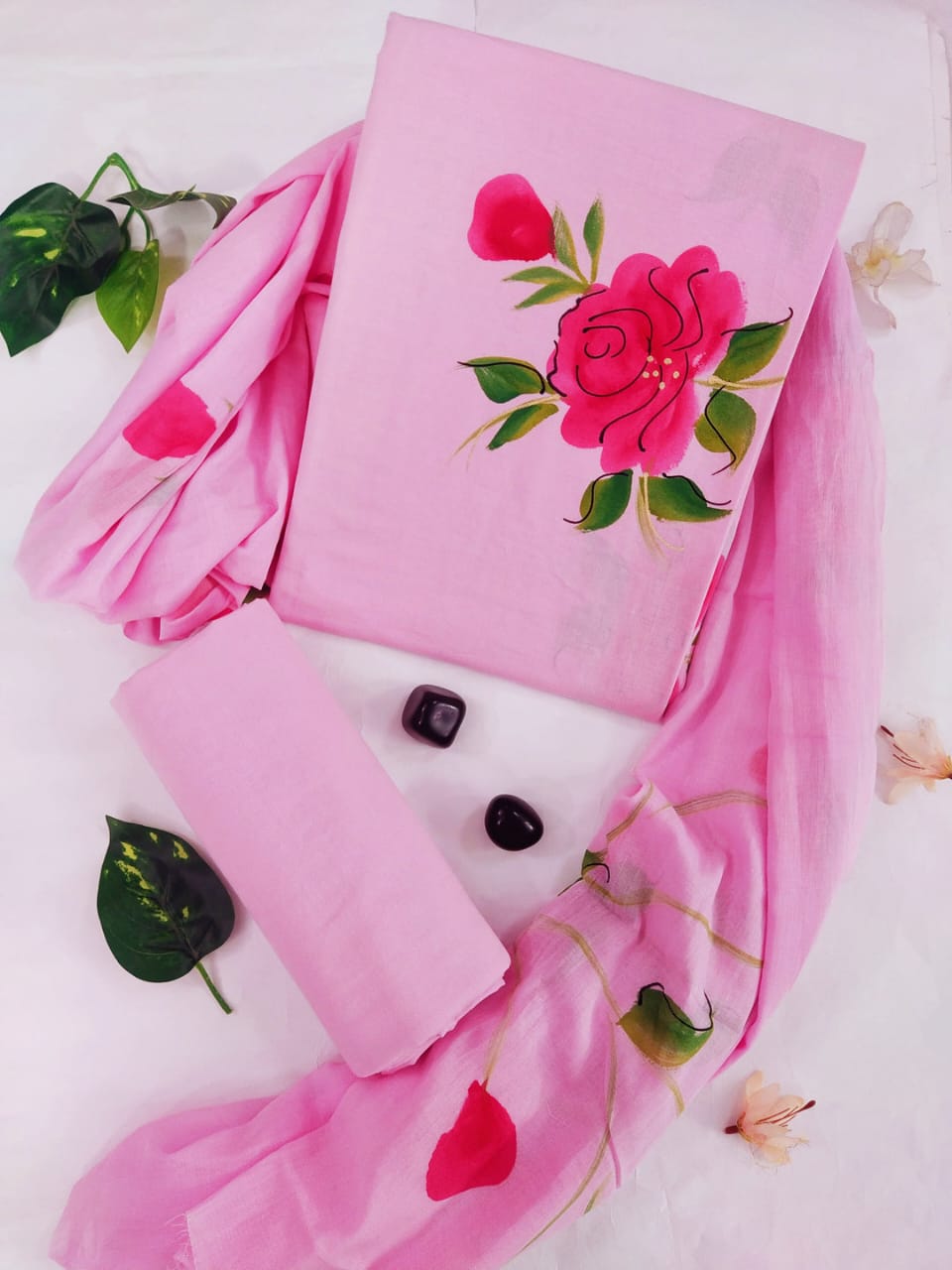 DESIGNER HAND BLOCK PRINT PURE COTTON SUIT WITH CHIFFON DUPATTA (PCHFYS140)