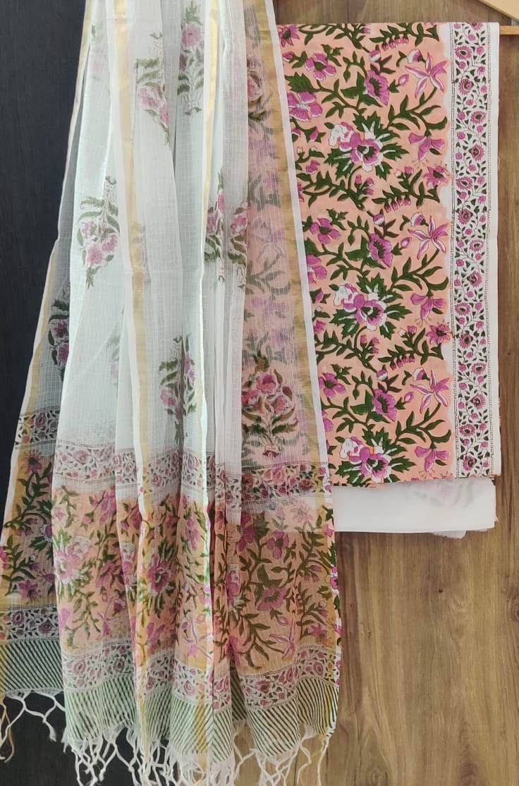 APPEALING FLORAL HAND BLOCK PRINT PURE COTTON SUIT WITH DORIA DUPATTA(3CKDYS192)