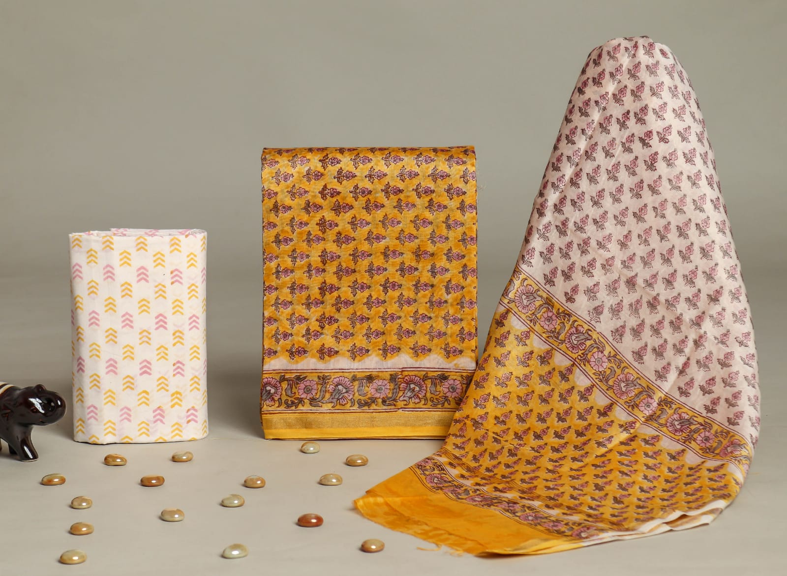 YUVI STYLE HAND BLOCK CHANDERI SILK SUIT SET WITH CHANDERI DUPATTA (CHDYS258)